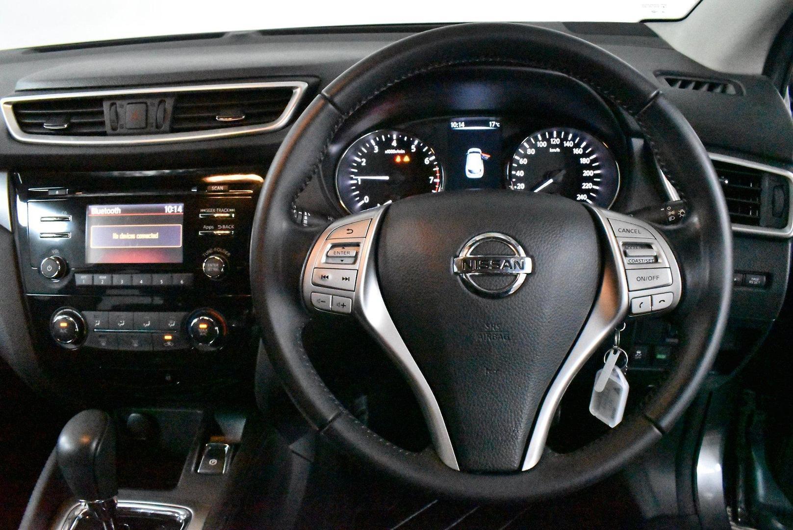2017 Nissan QASHQAI NSPORT — photo 5
