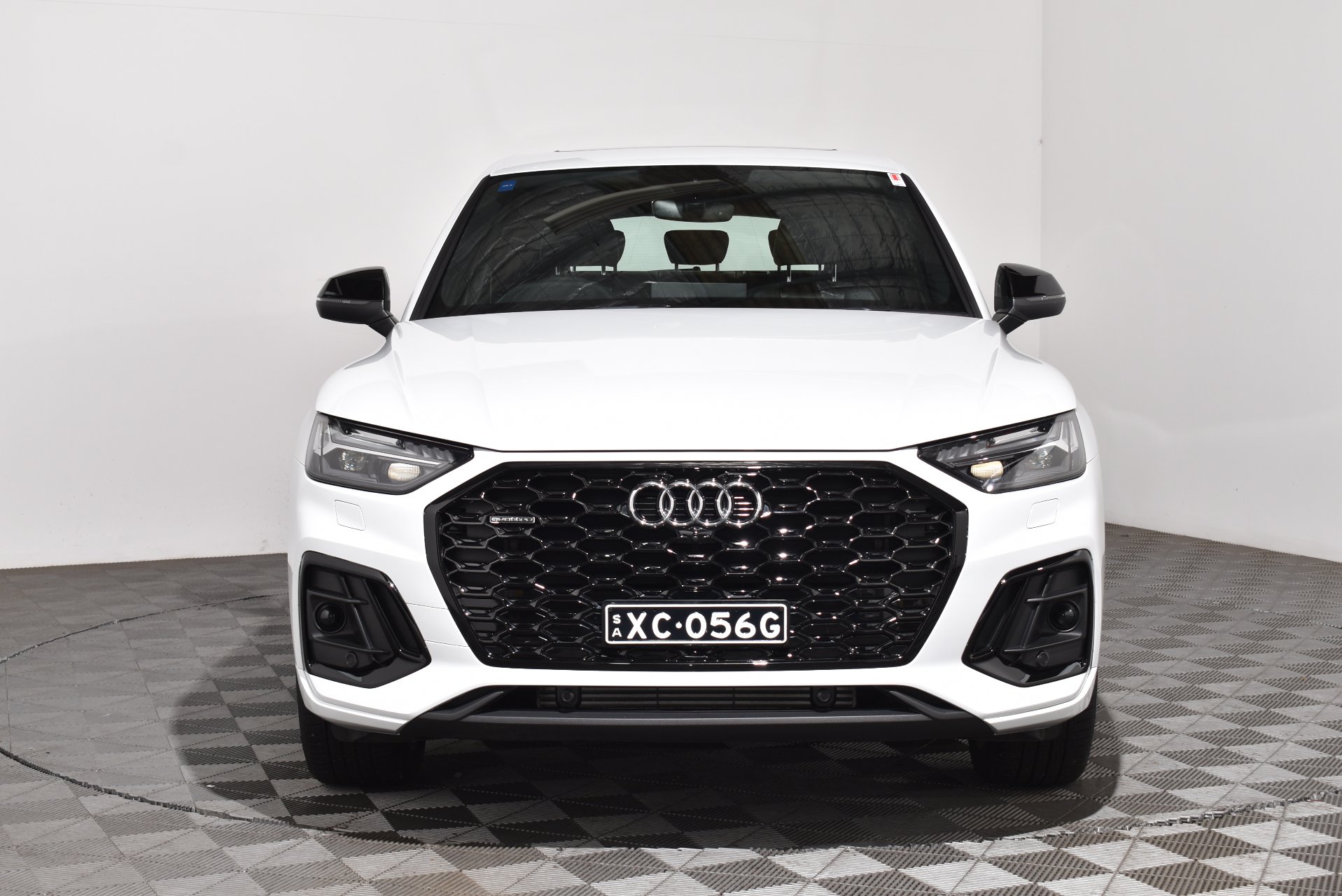 2022 Audi Q5 45 TFSI S line — photo 3
