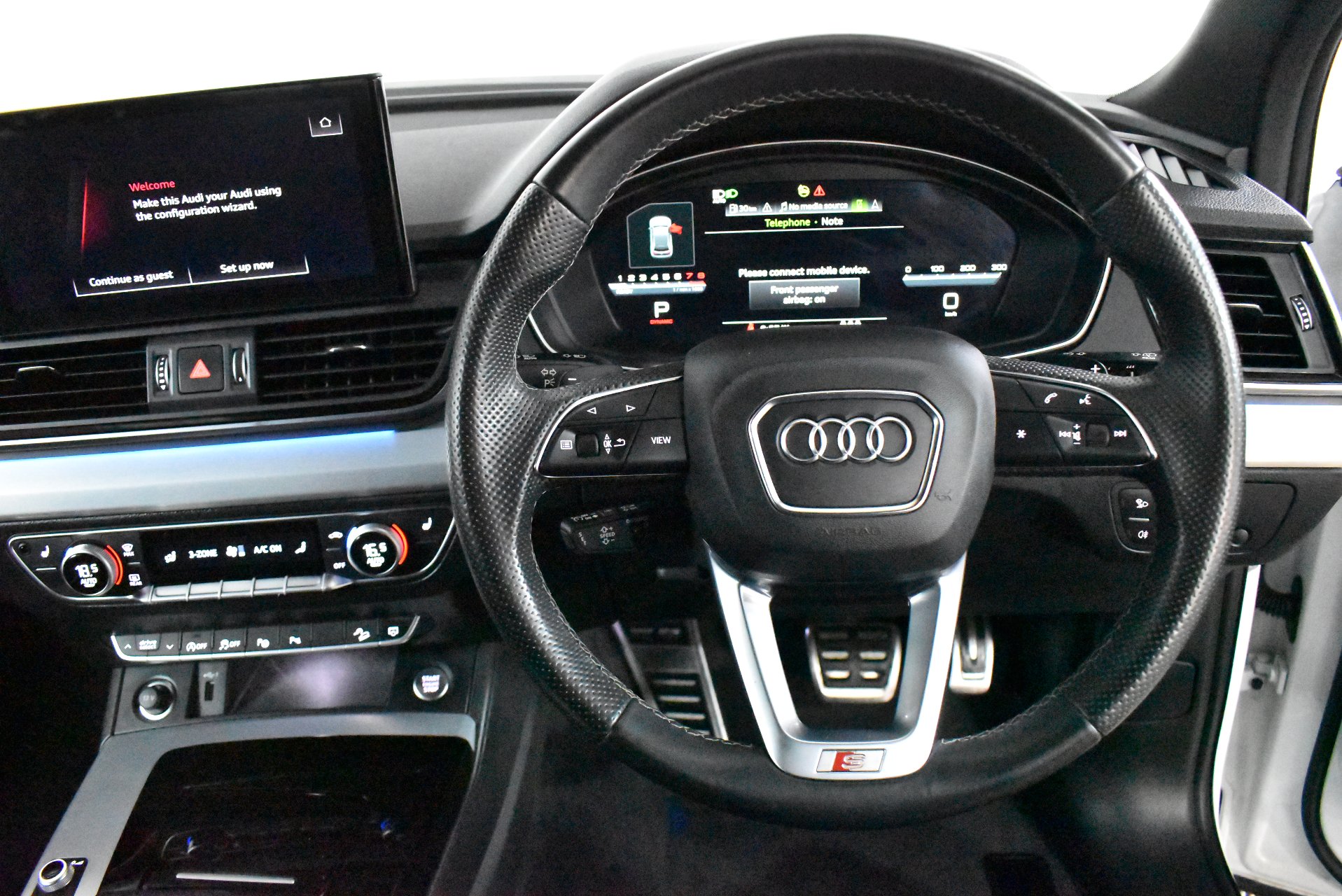 2022 Audi Q5 45 TFSI S line — photo 5