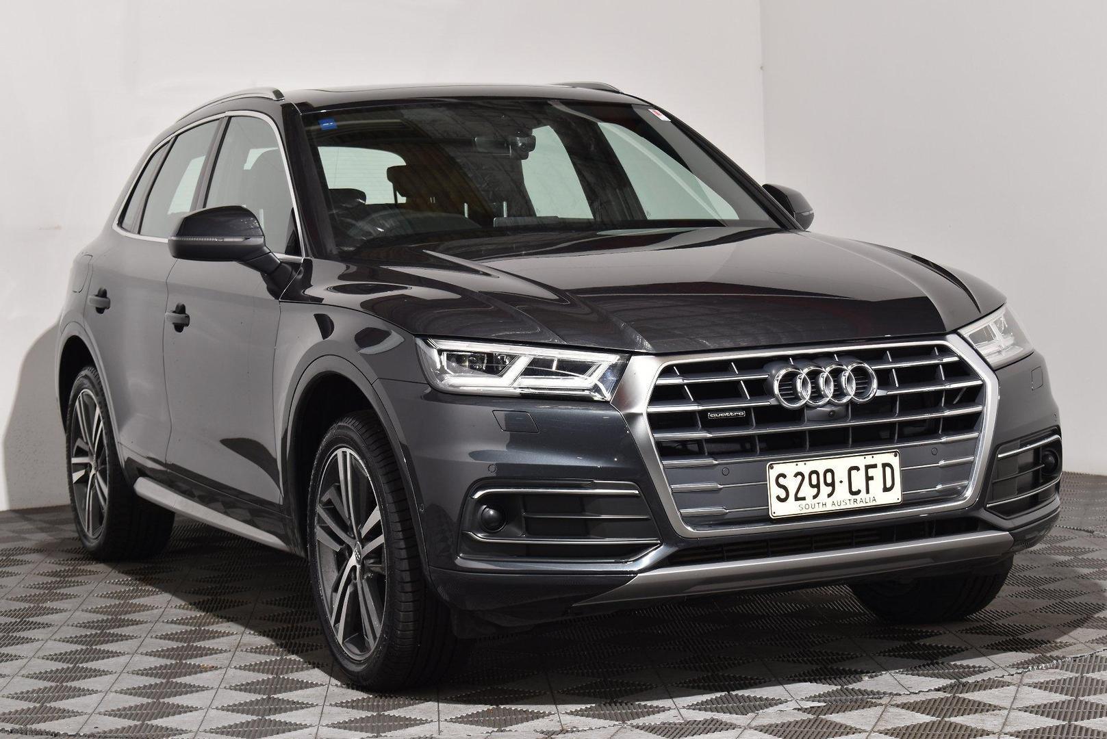 2020 Audi Q5 45 TFSI sport — photo 1