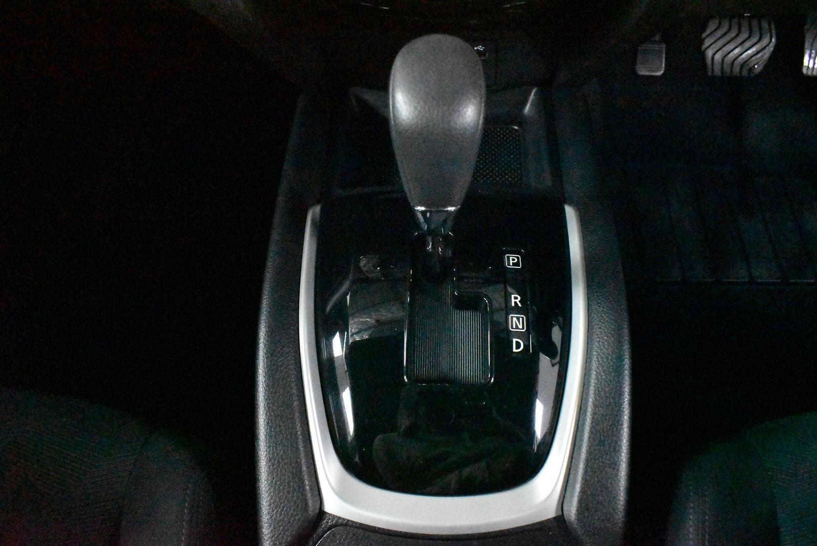 2015 Nissan X-TRAIL ST — photo 20