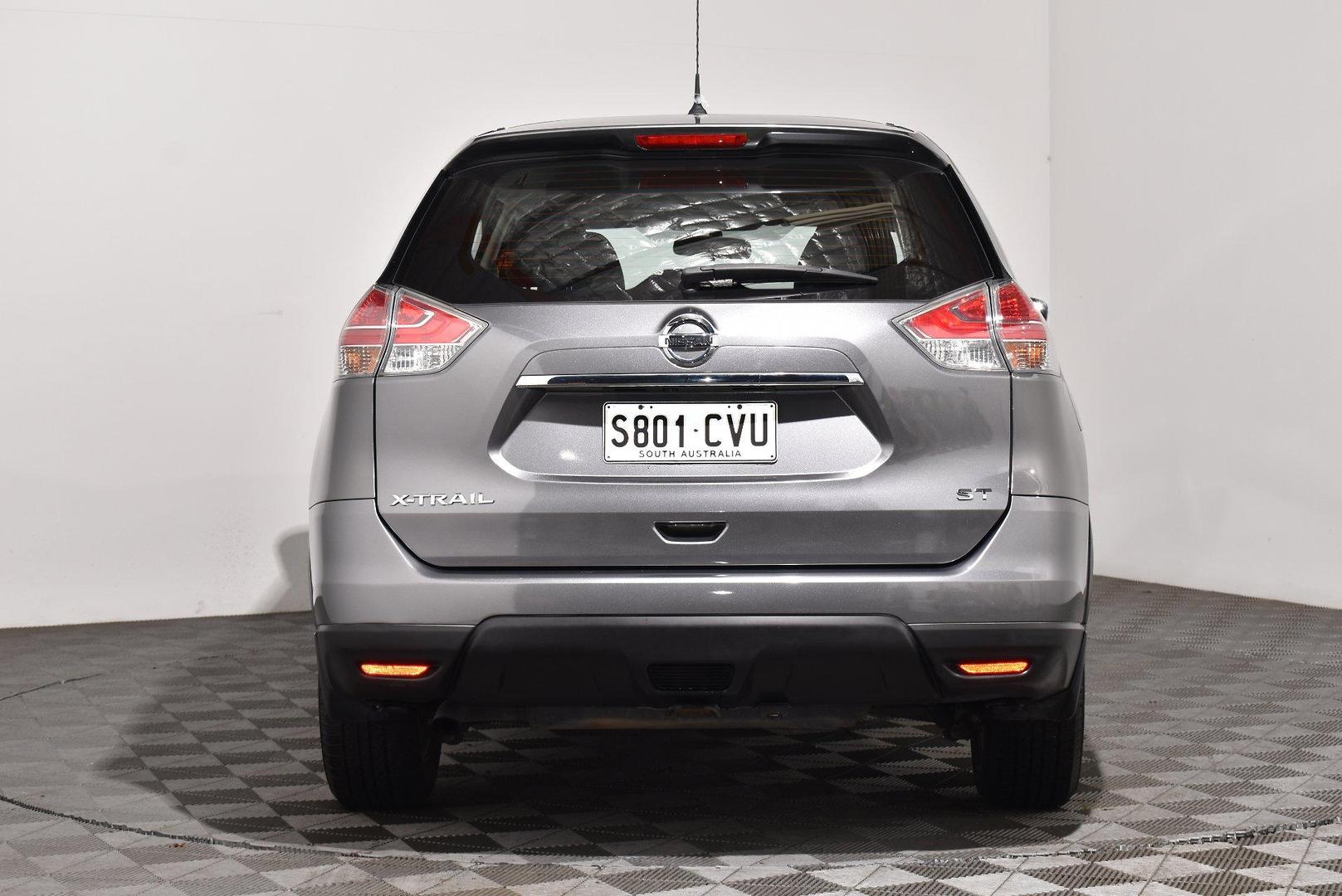 2015 Nissan X-TRAIL ST — photo 4