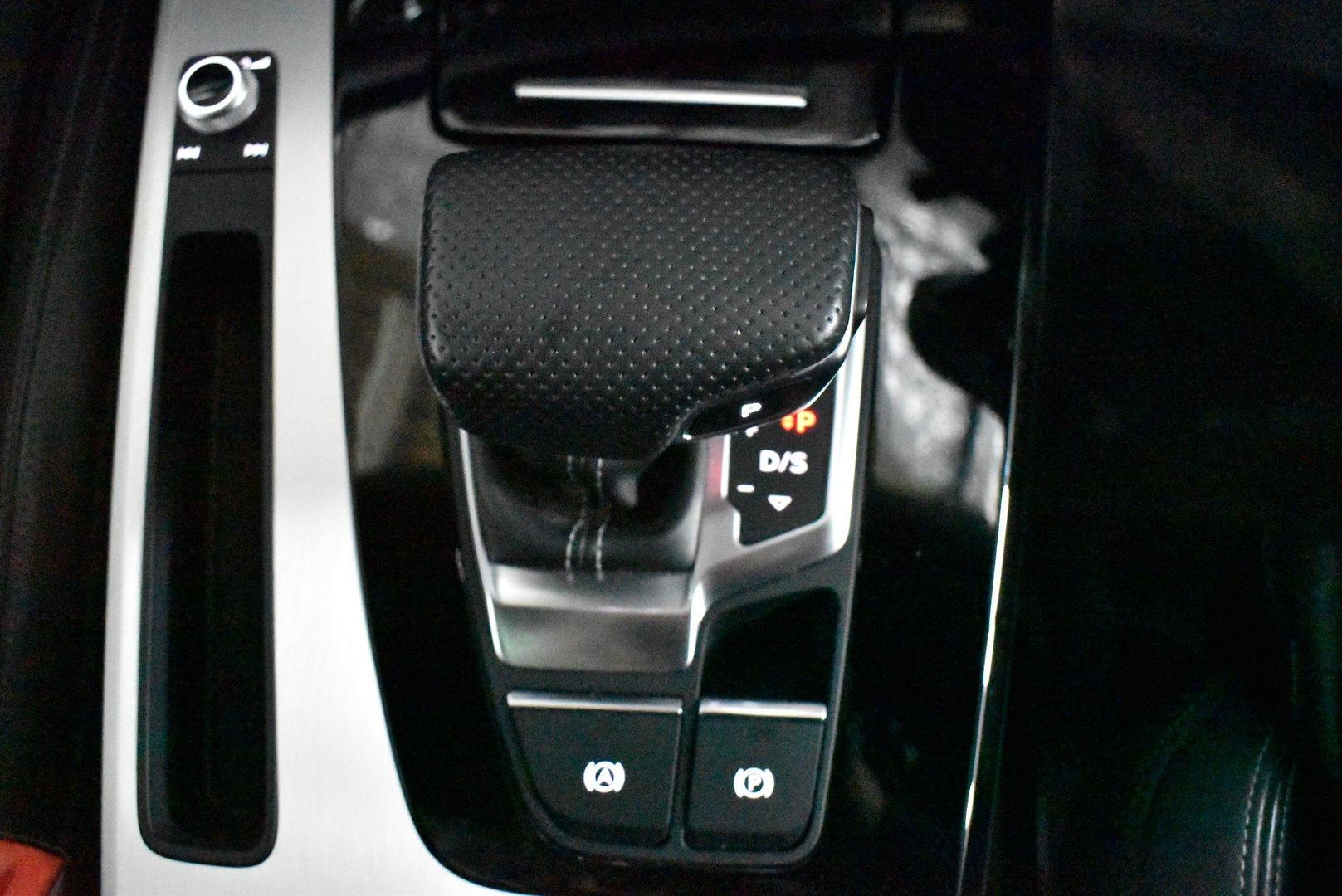 2021 Audi Q5 45 TFSI S line — photo 20