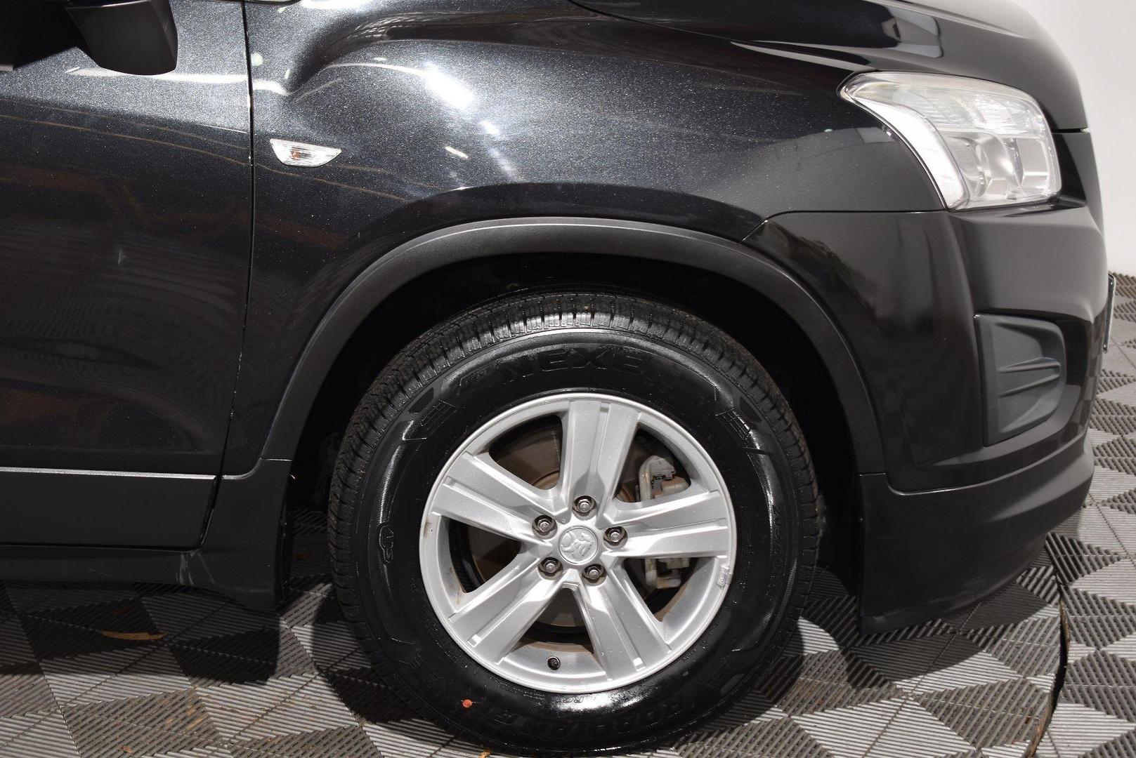 2015 Holden Trax LS — photo 18