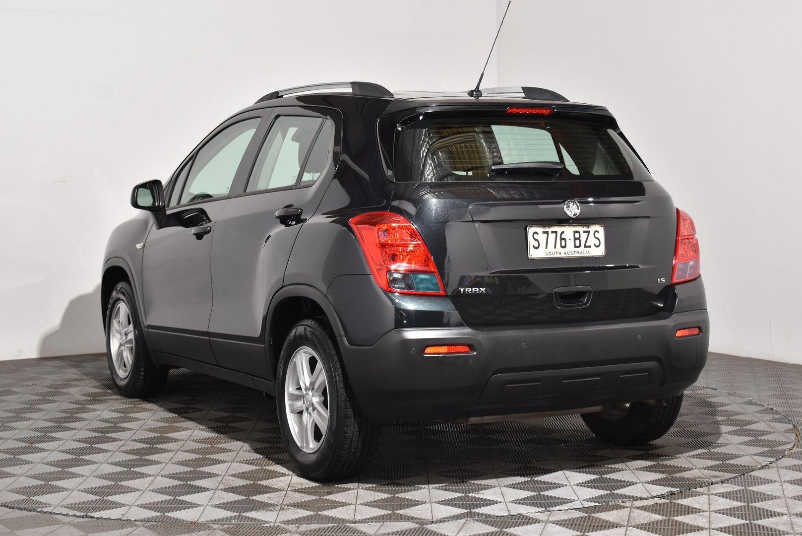 2015 Holden Trax LS — photo 2