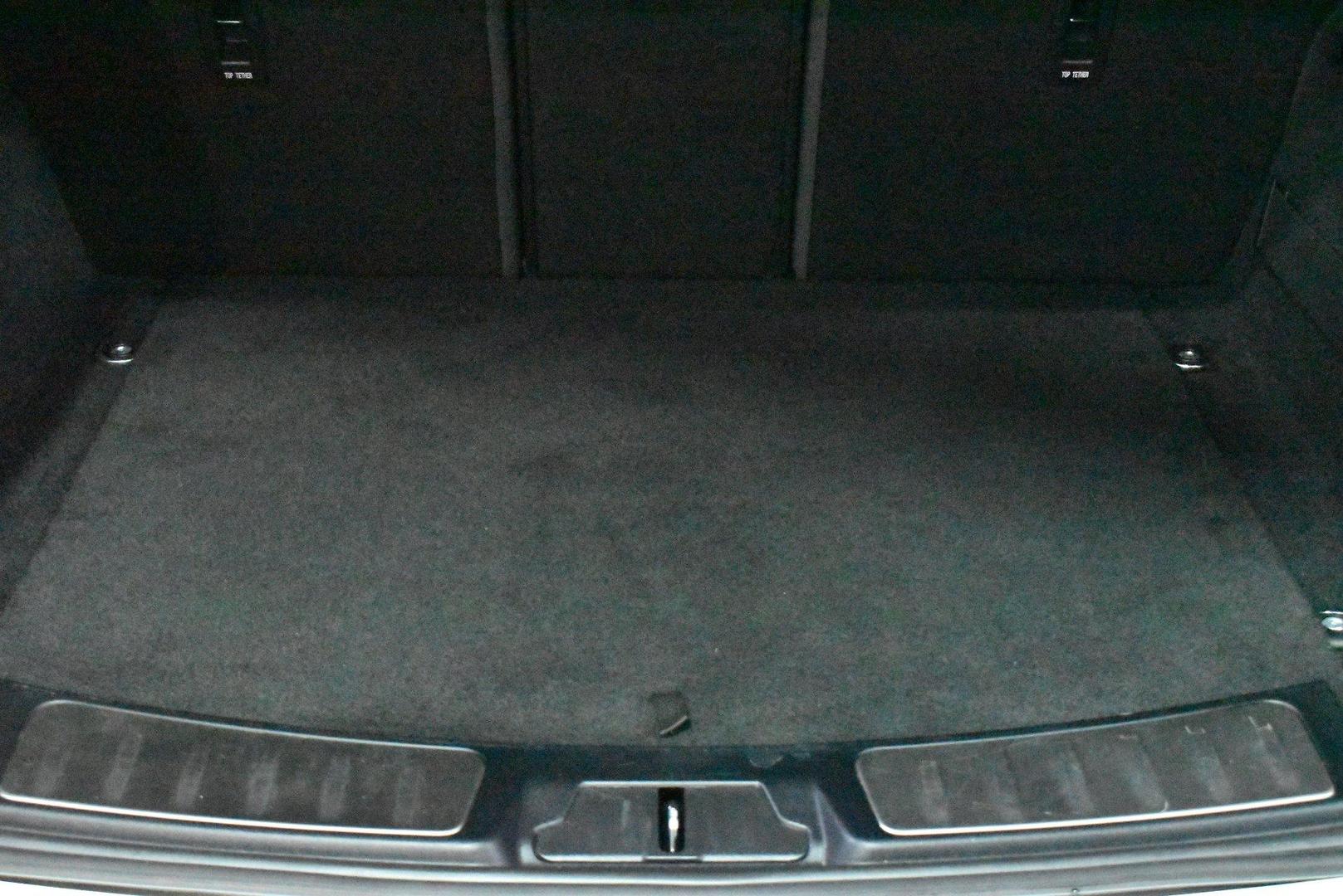 2021 Jaguar E-PACE P250 RDynamic S — photo 16