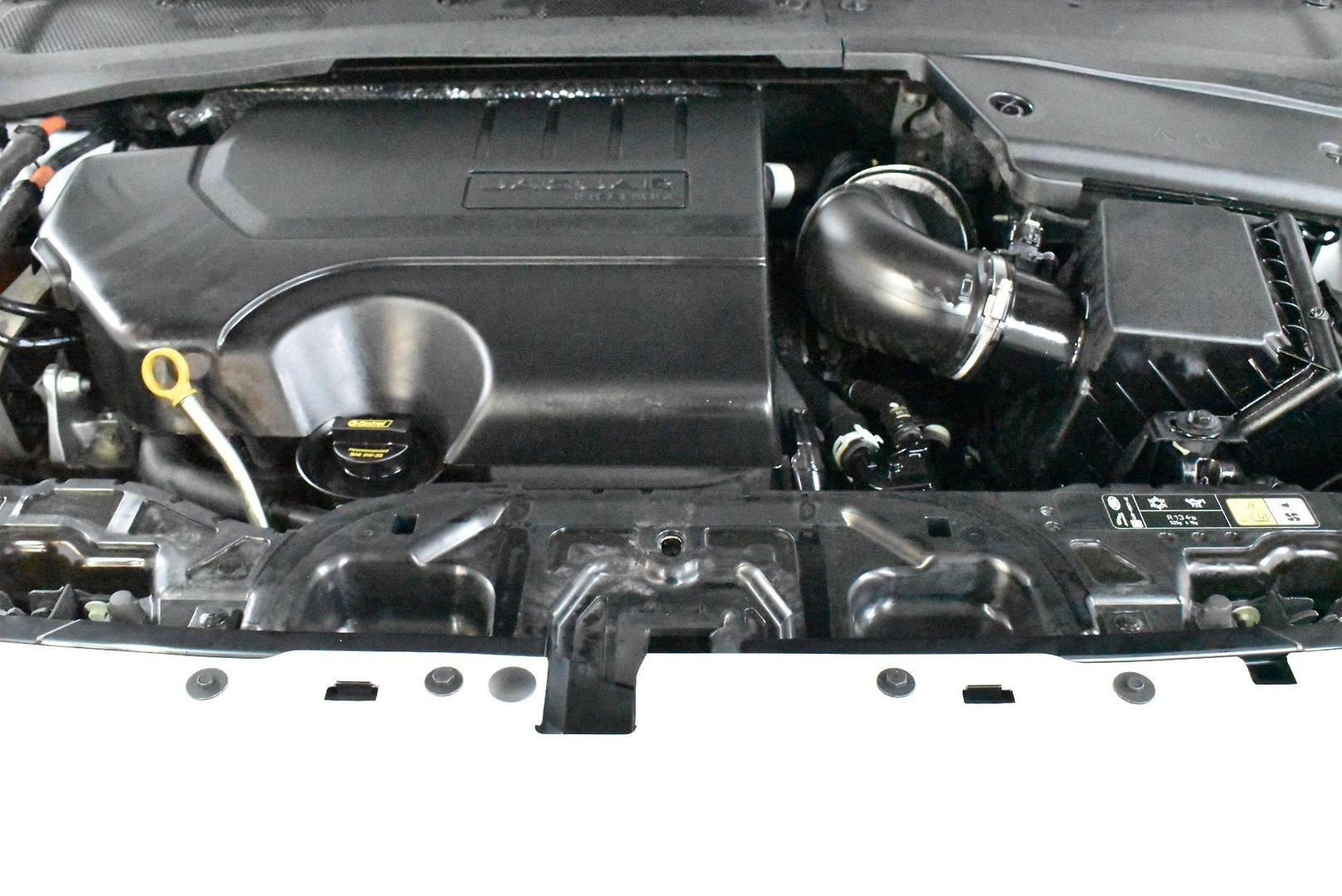 2021 Jaguar E-PACE P250 RDynamic S — photo 17