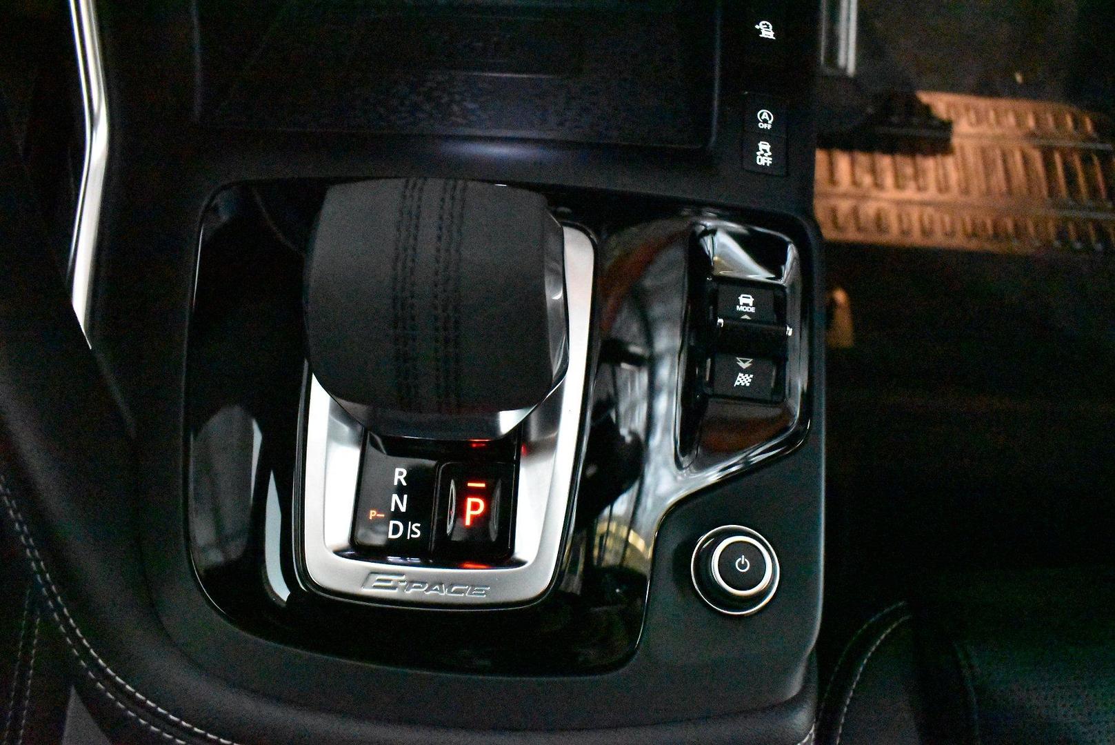 2021 Jaguar E-PACE P250 RDynamic S — photo 20