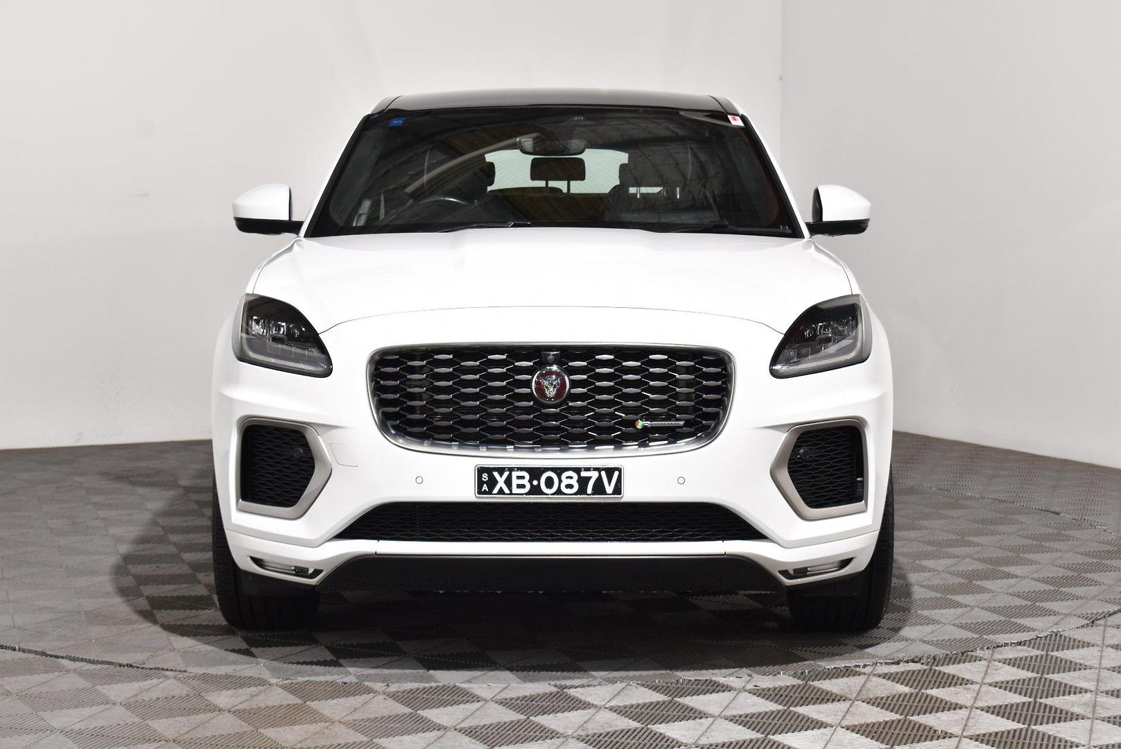 2021 Jaguar E-PACE P250 RDynamic S — photo 3