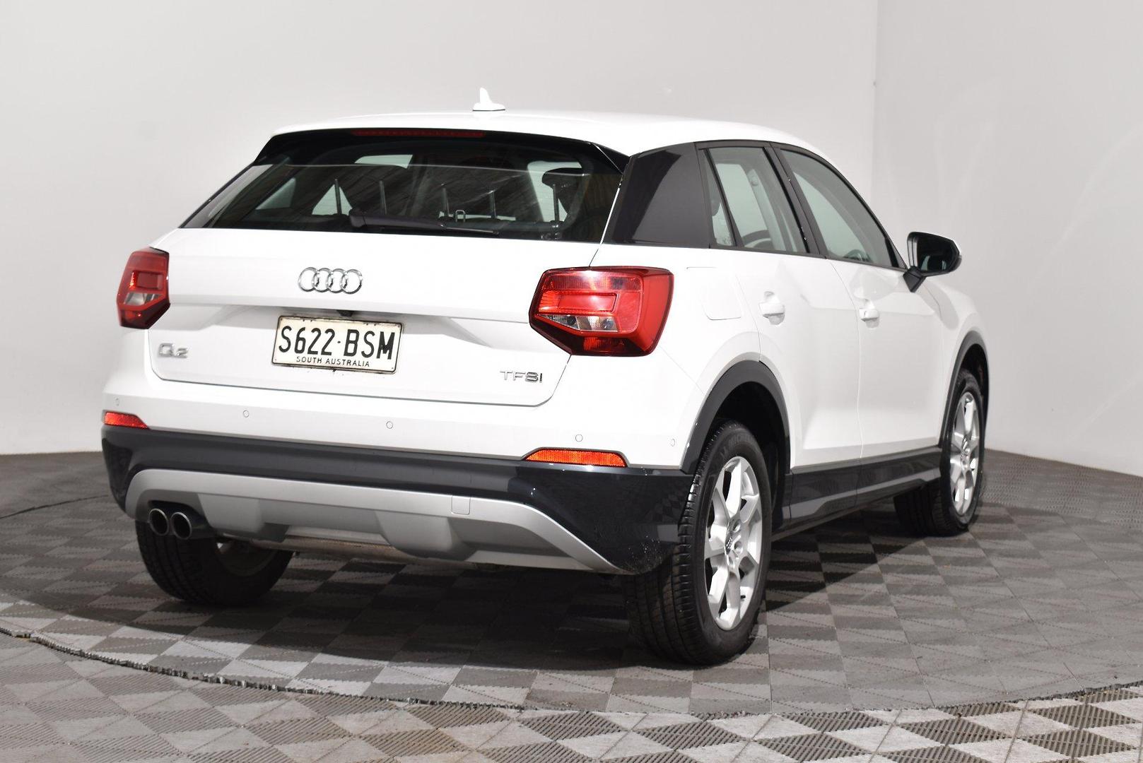 2017 Audi Q2 design — photo 14