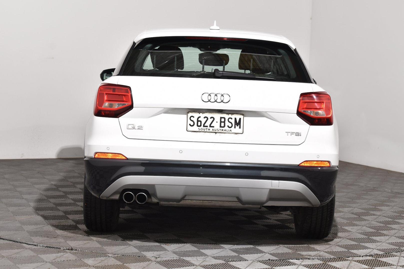 2017 Audi Q2 design — photo 4