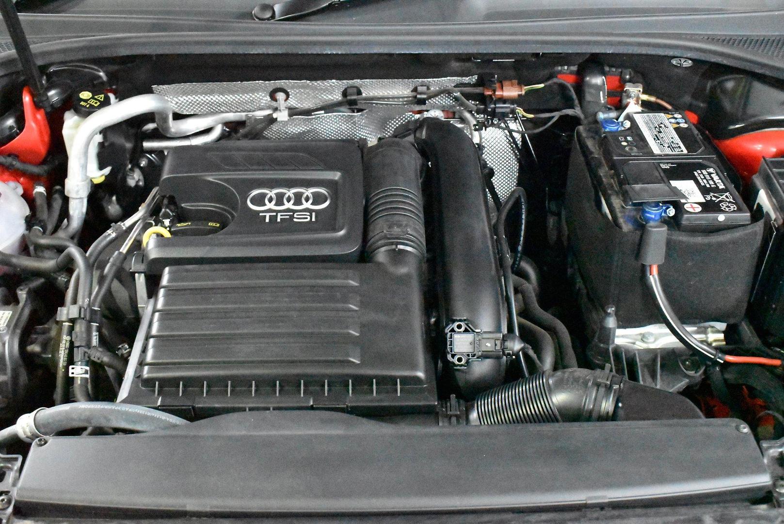 2022 Audi Q3 35 TFSI S line — photo 17