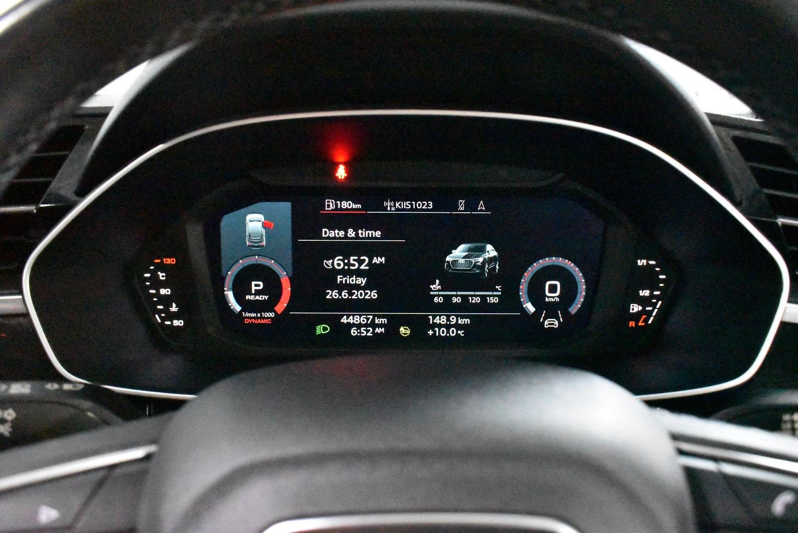 2022 Audi Q3 35 TFSI S line — photo 25