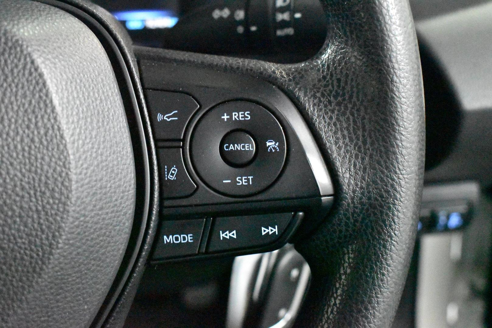 2018 Toyota Corolla Ascent Sport — photo 22 of 26
