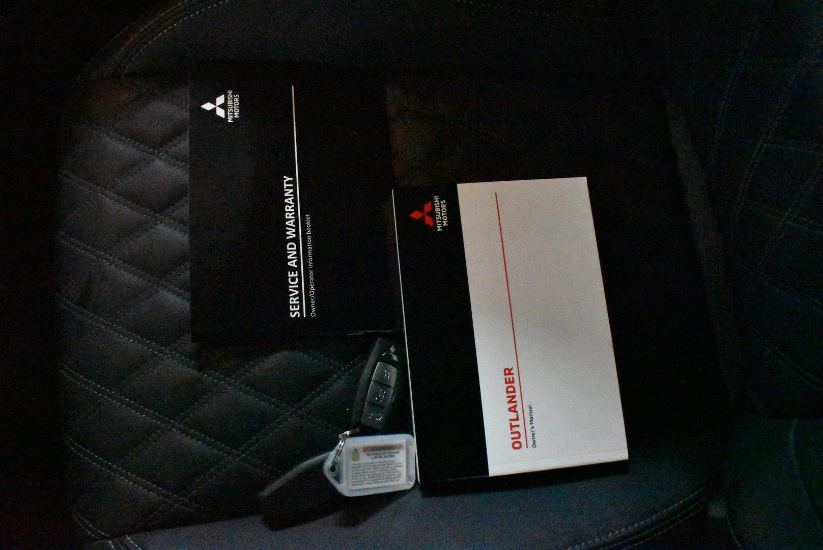 2023 Mitsubishi Outlander Exceed — photo 26