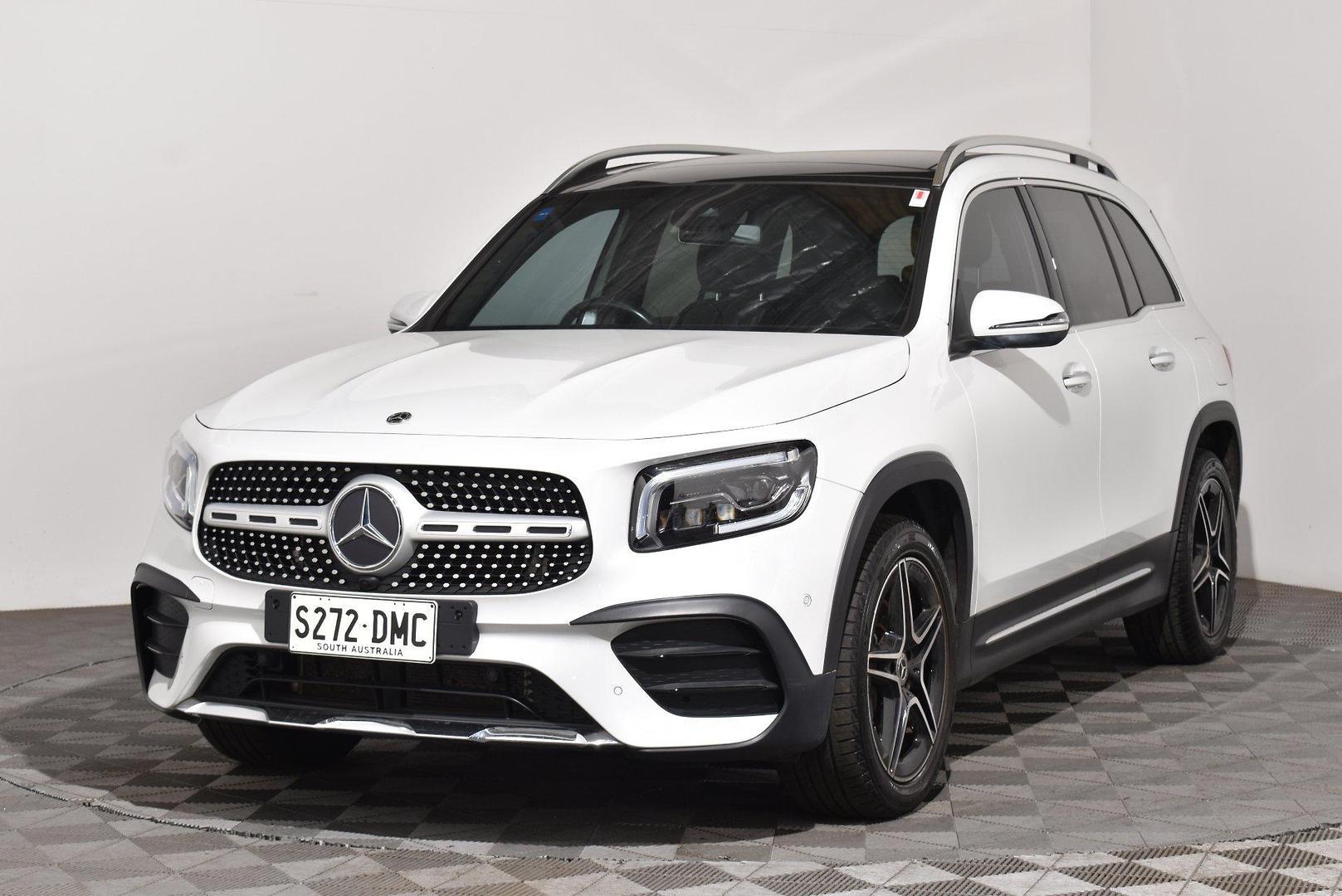 2022 Mercedes-Benz GLB-Class GLB200 — photo 13
