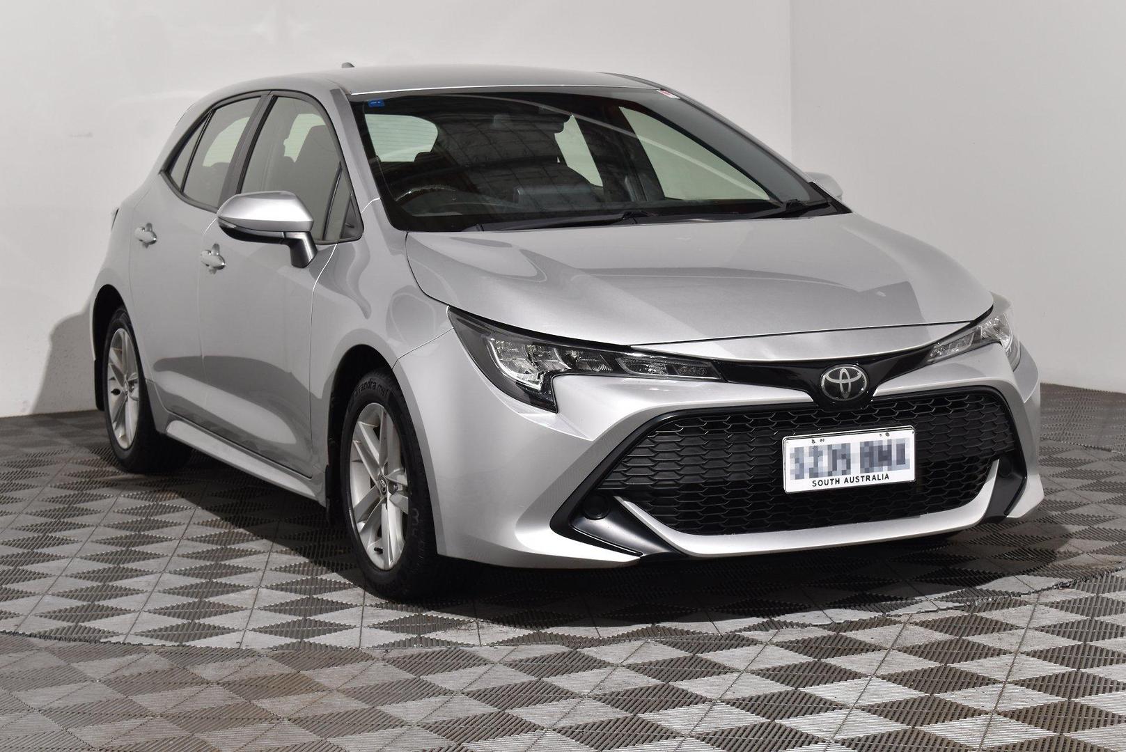 2018 Toyota Corolla Ascent Sport — photo 1