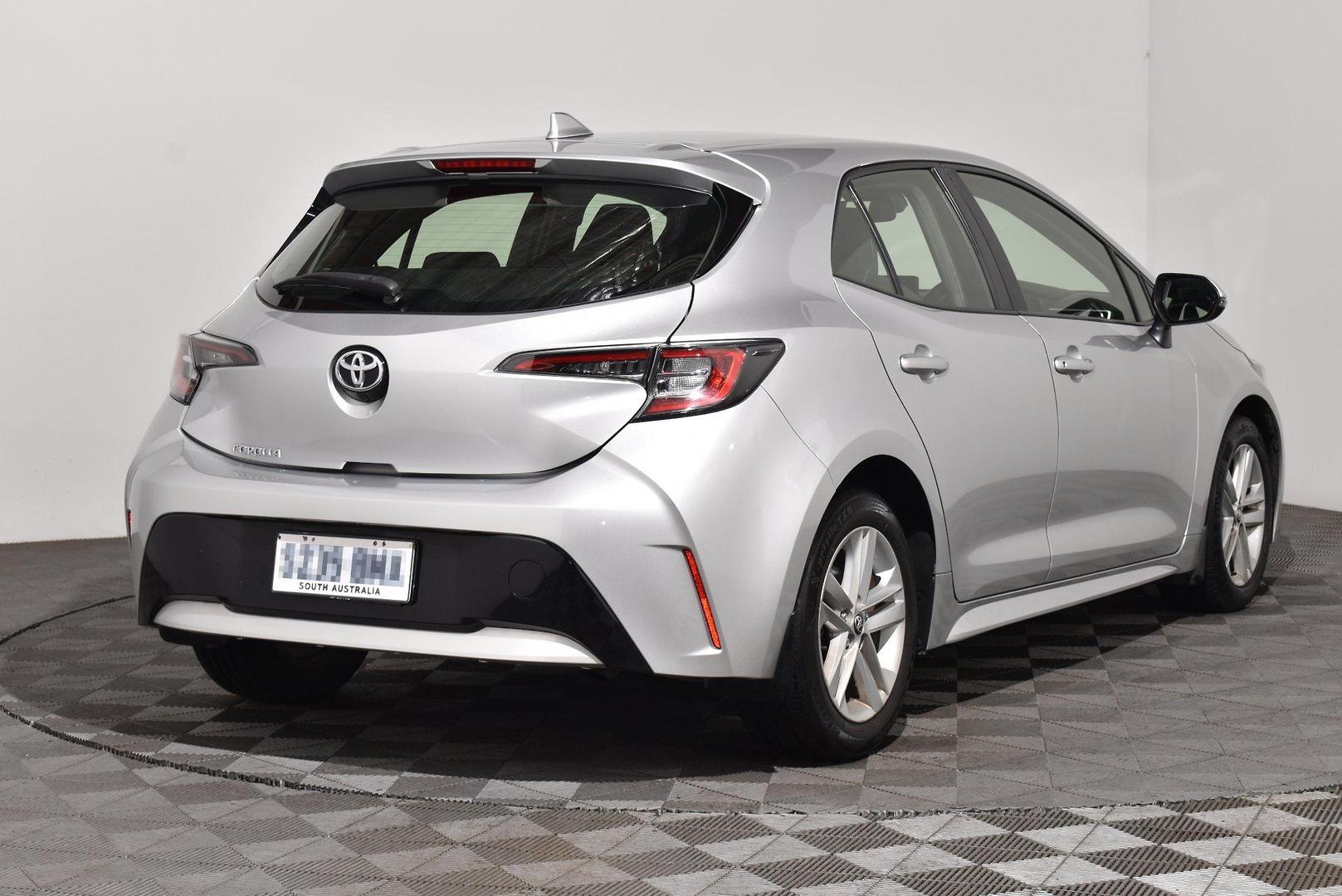 2018 Toyota Corolla Ascent Sport — photo 14