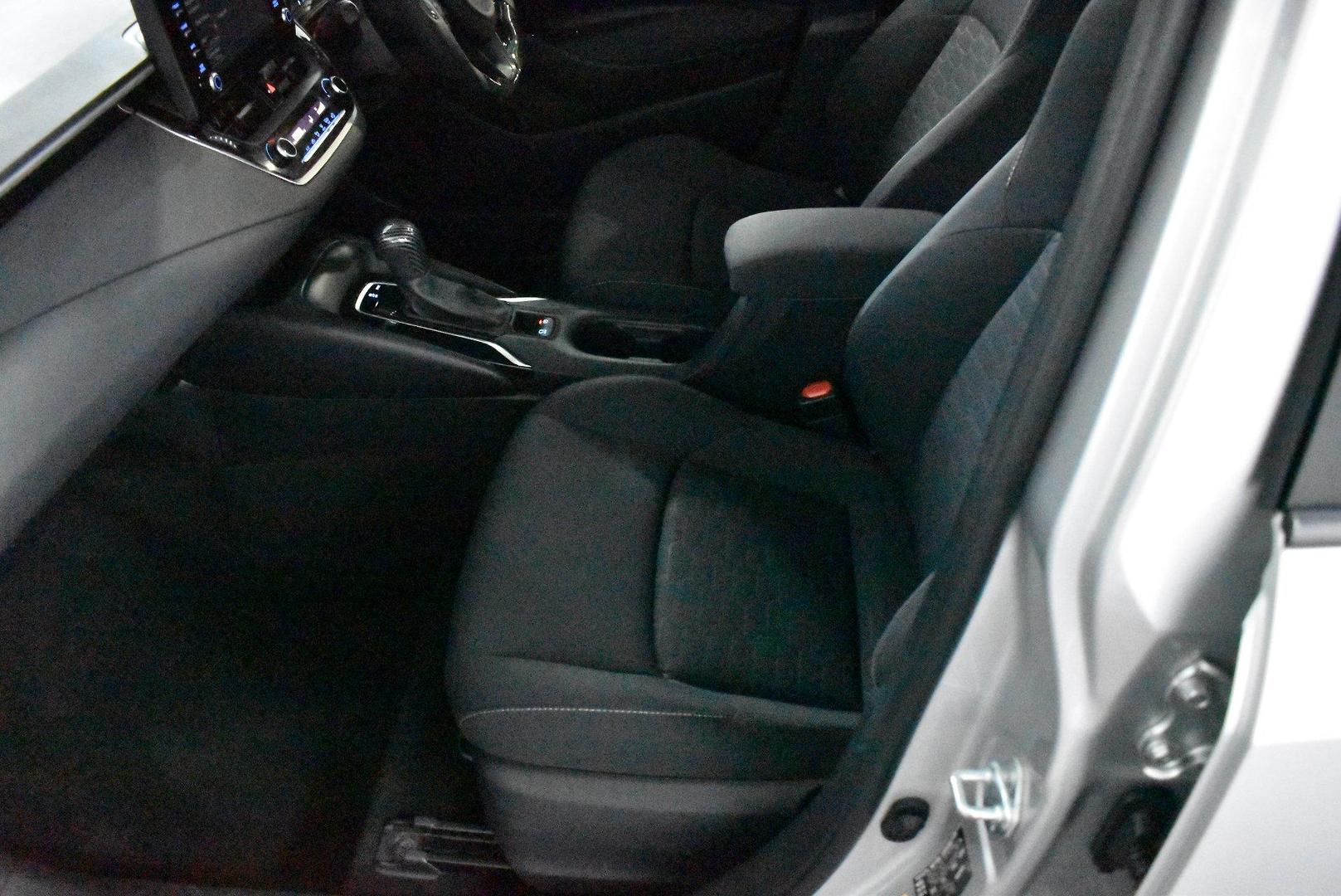 2018 Toyota Corolla Ascent Sport — photo 7