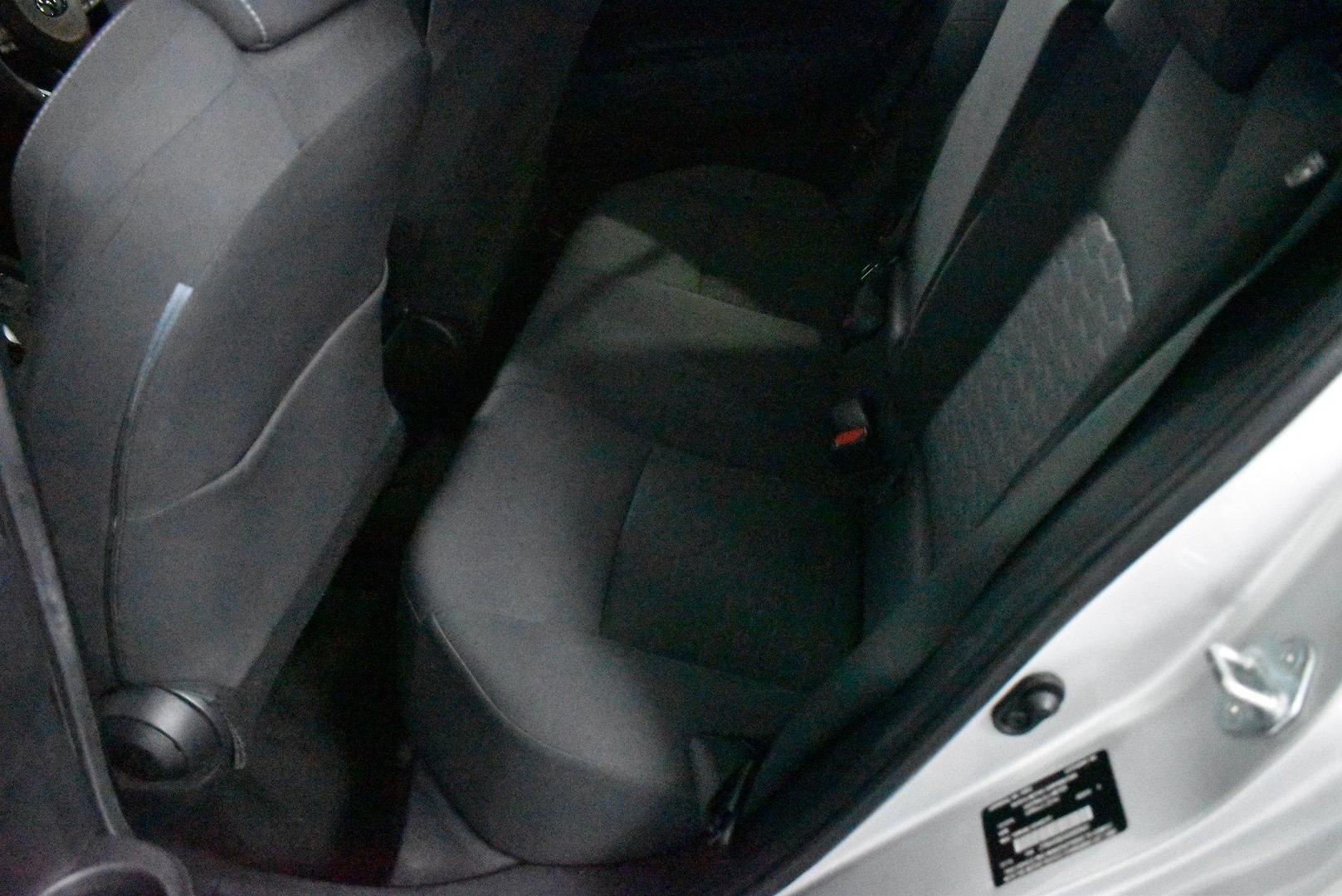 2018 Toyota Corolla Ascent Sport — photo 8
