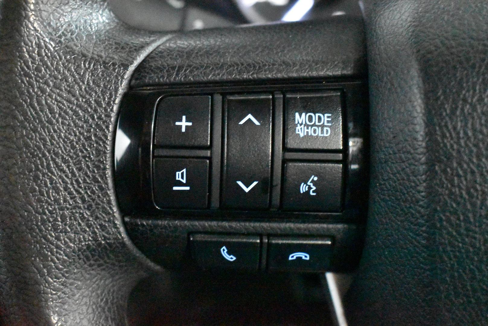 2021 Toyota Hilux Workmate — photo 20