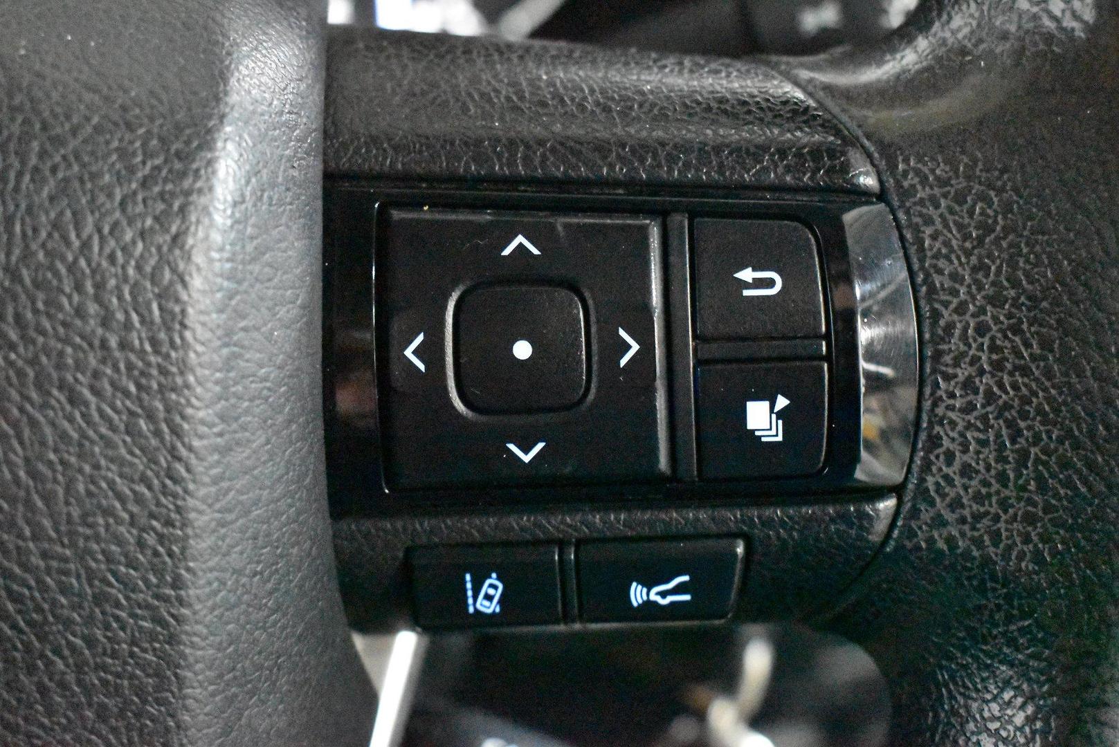 2021 Toyota Hilux Workmate — photo 21