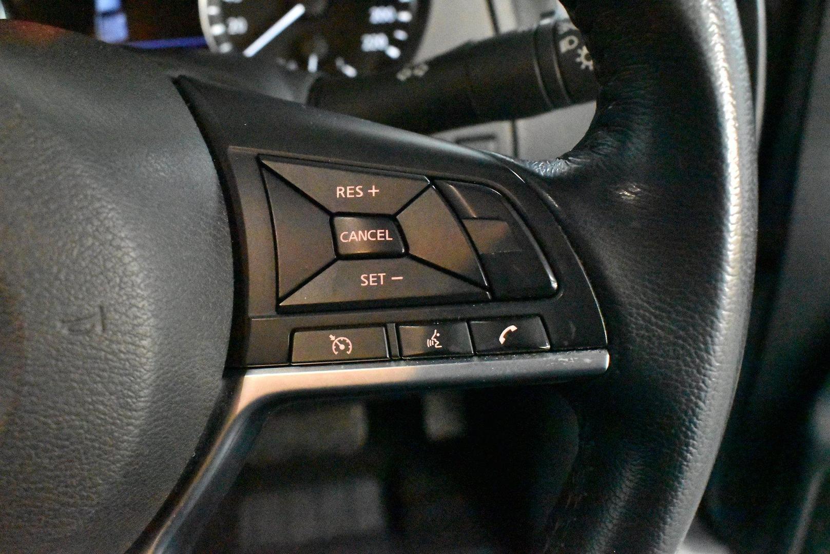 2023 Nissan Navara PRO4X Warrior — photo 22