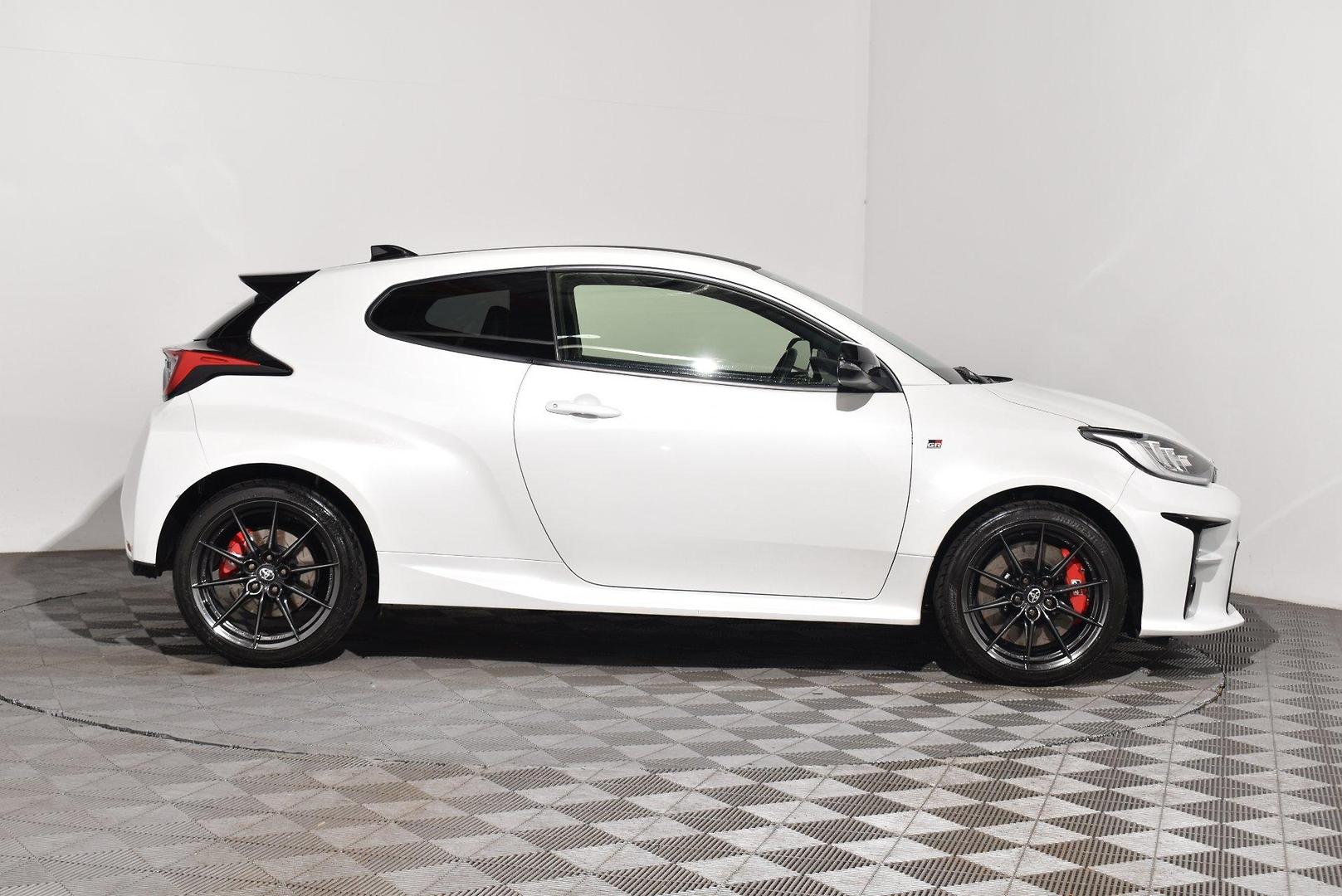 2021 Toyota Yaris GR Rallye — photo 10