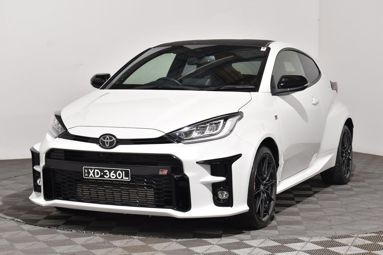 2021 Toyota Yaris GR Rallye — photo 13
