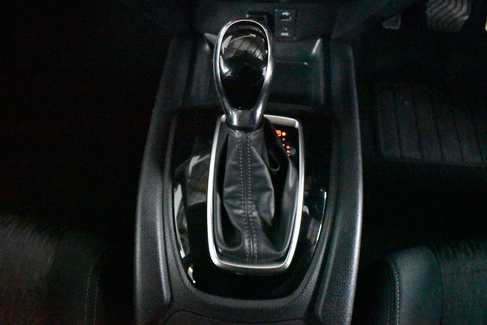 2020 Nissan X-TRAIL ST — photo 19
