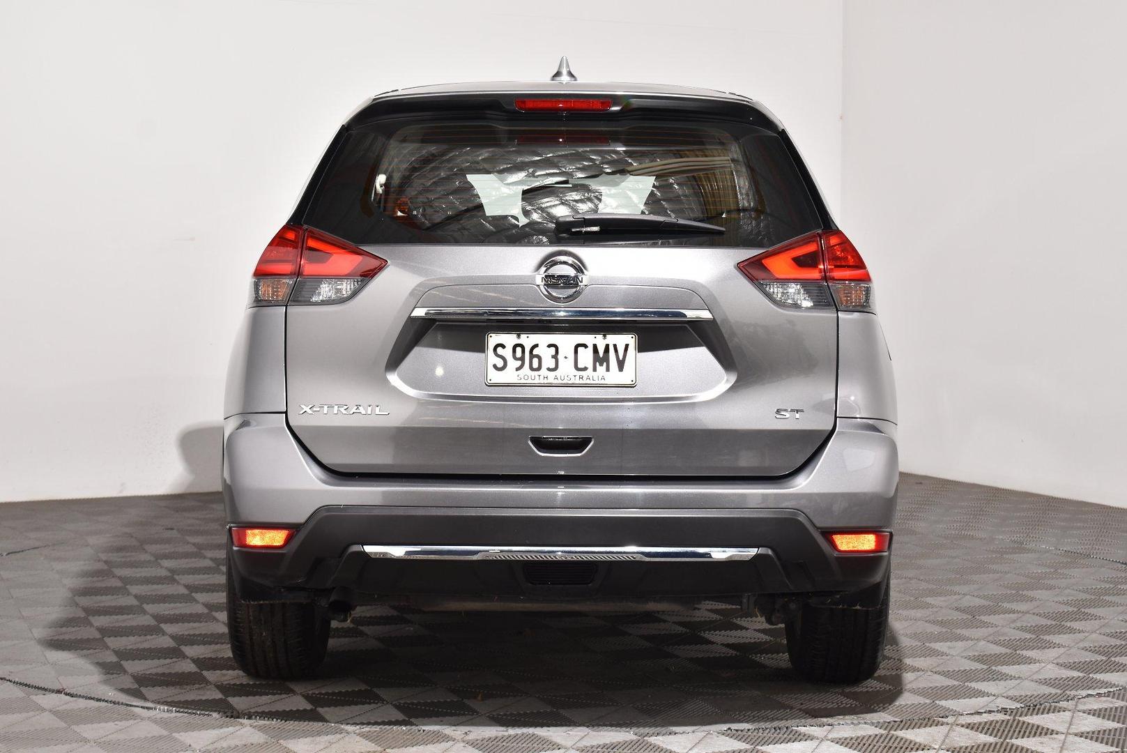 2020 Nissan X-TRAIL ST — photo 4