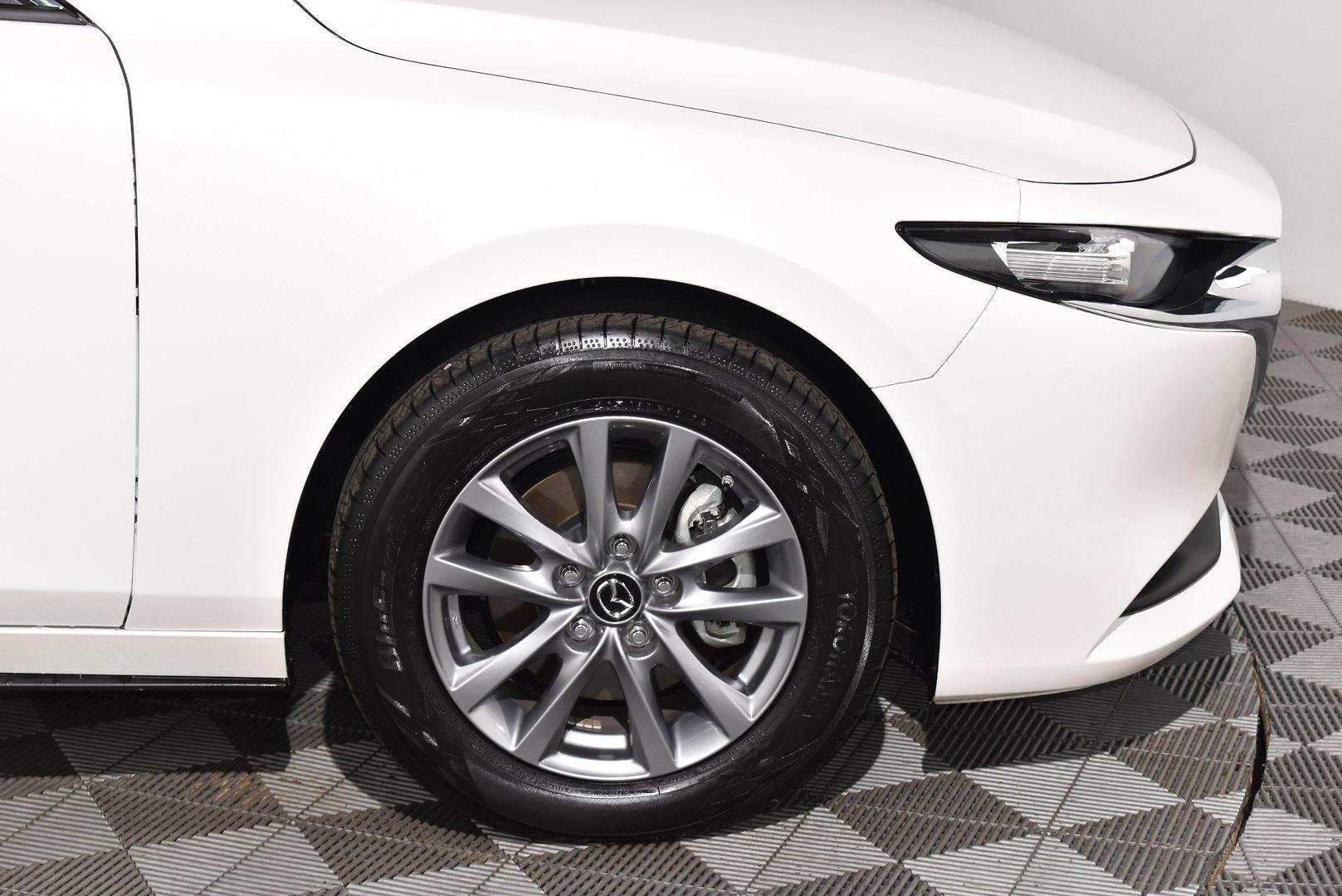 2024 Mazda 3 G20 Pure — photo 18
