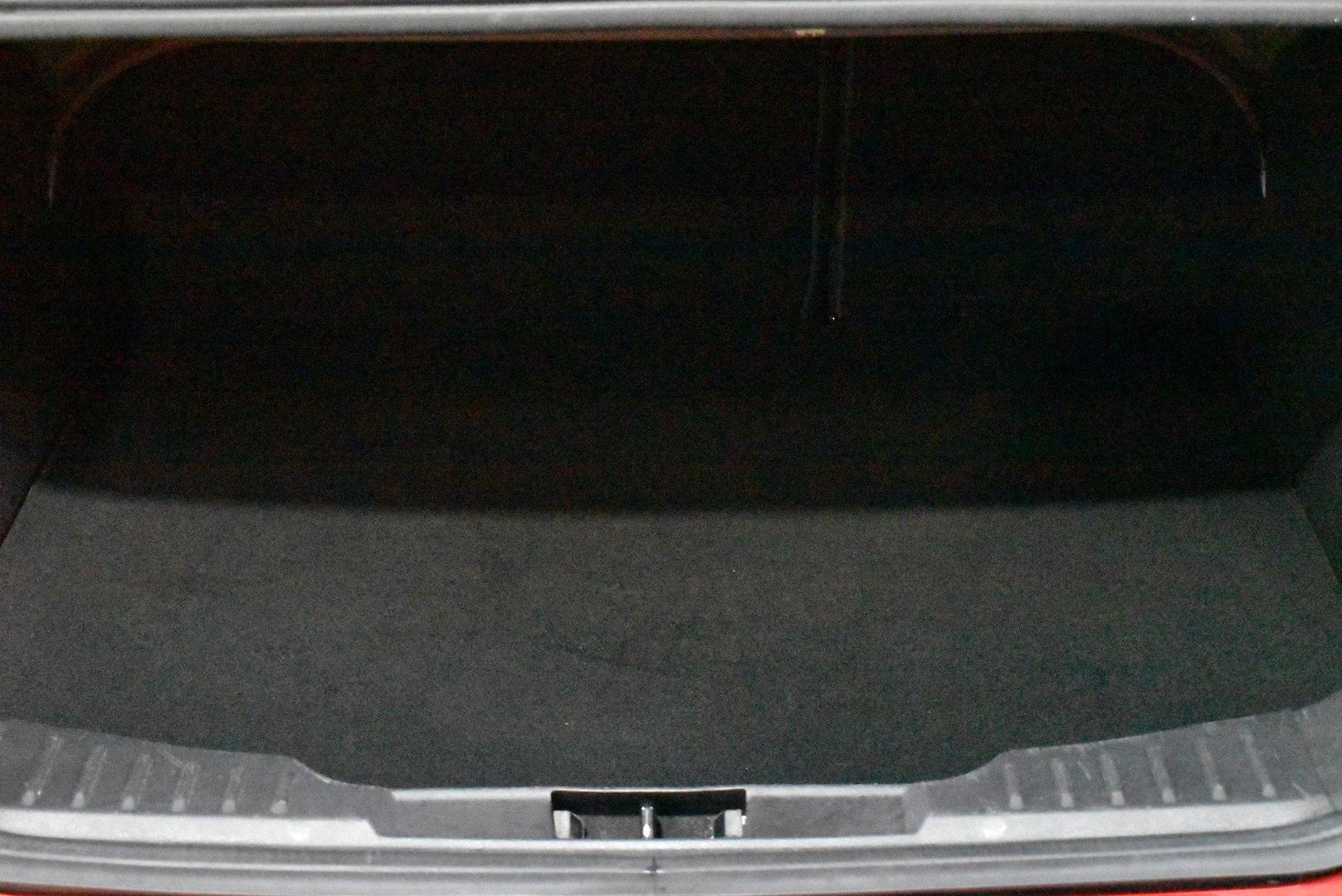 2017 Ford Focus Titanium — photo 25
