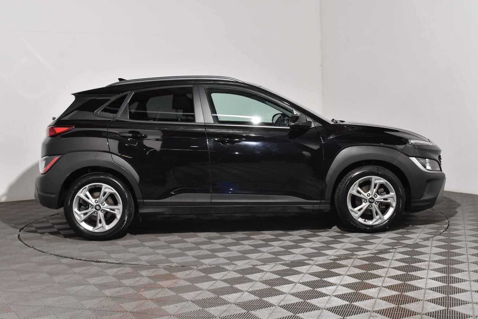 2021 Hyundai Kona Active — photo 10