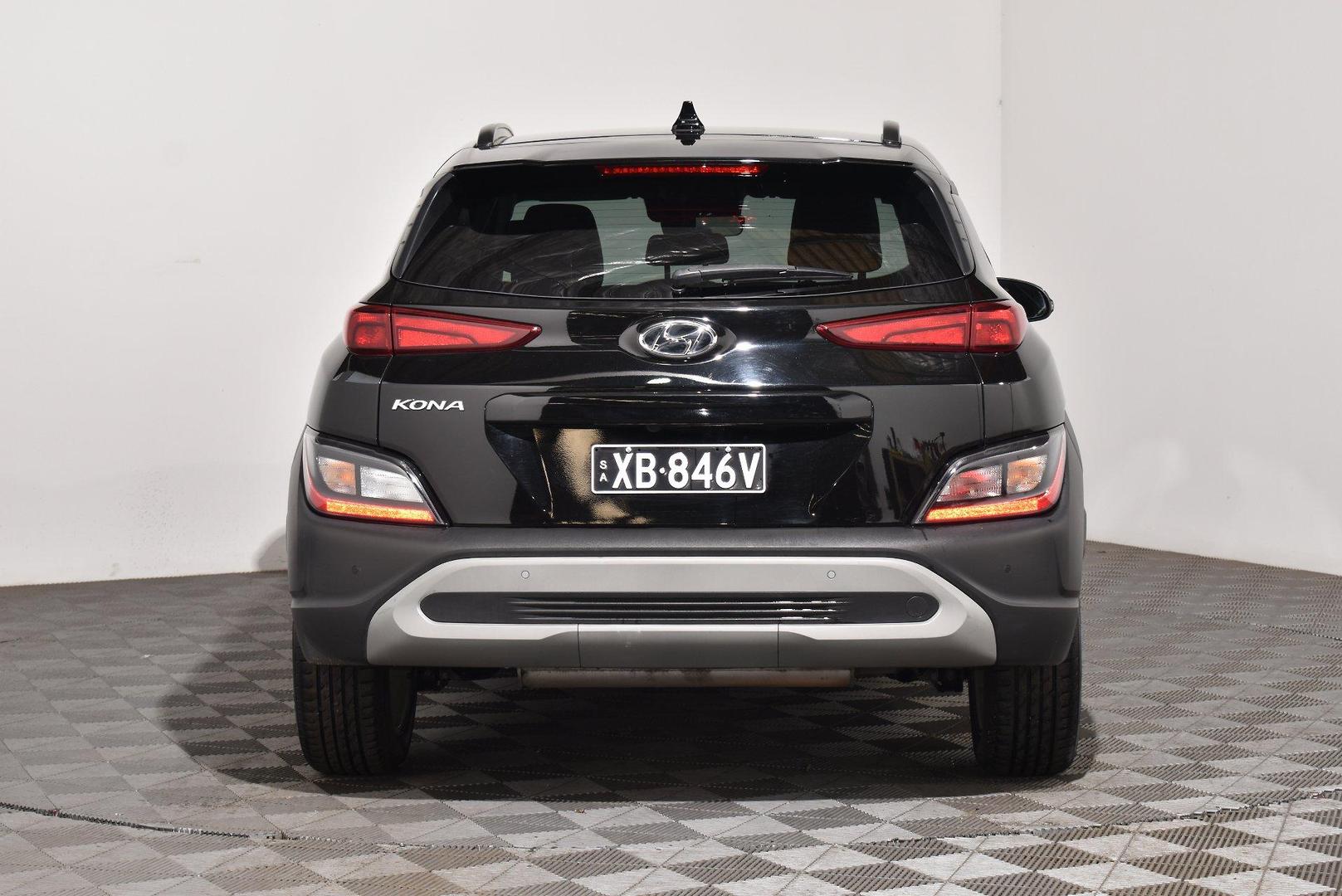 2021 Hyundai Kona Active — photo 4