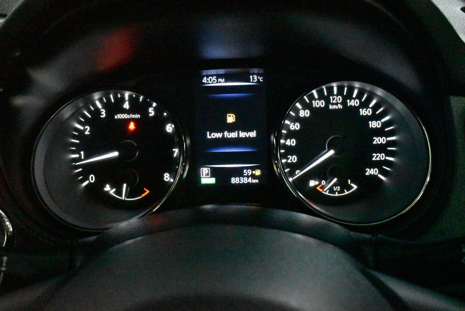 2019 Nissan X-TRAIL ST — photo 24