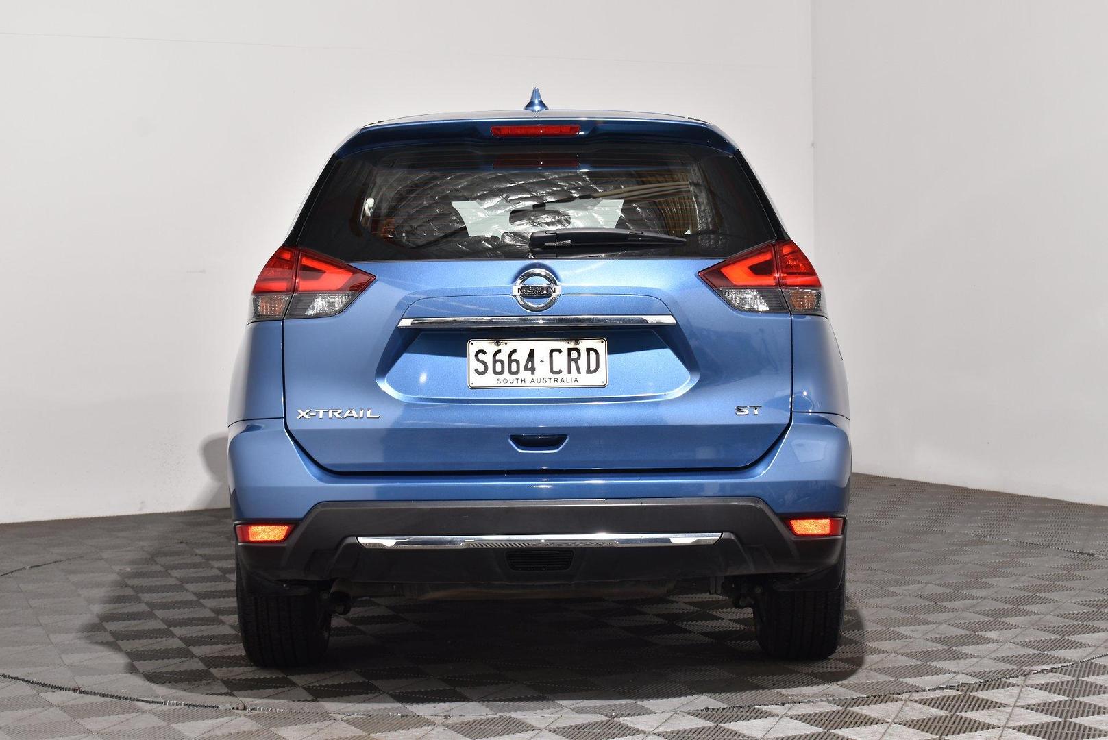 2019 Nissan X-TRAIL ST — photo 4