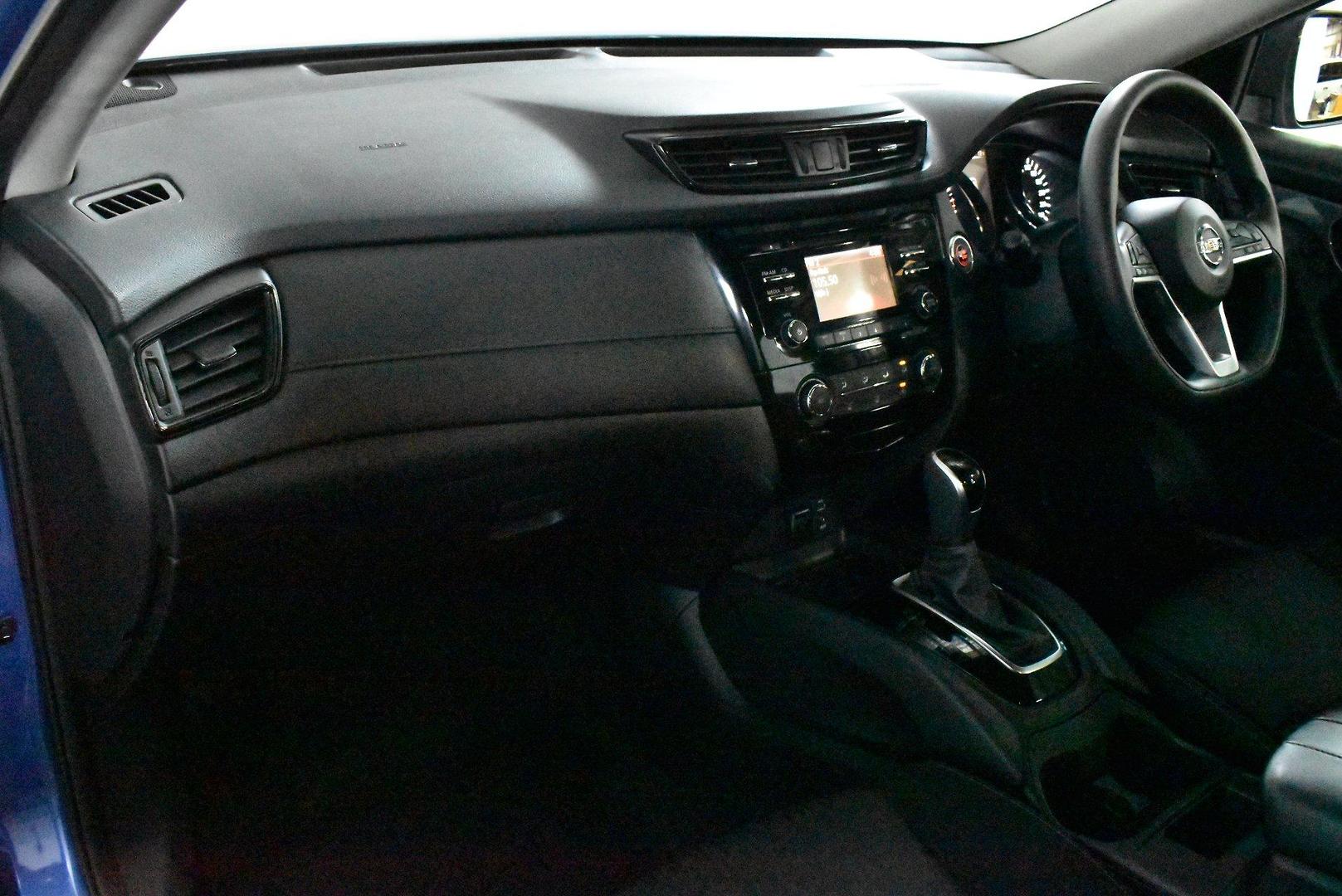 2019 Nissan X-TRAIL ST — photo 6