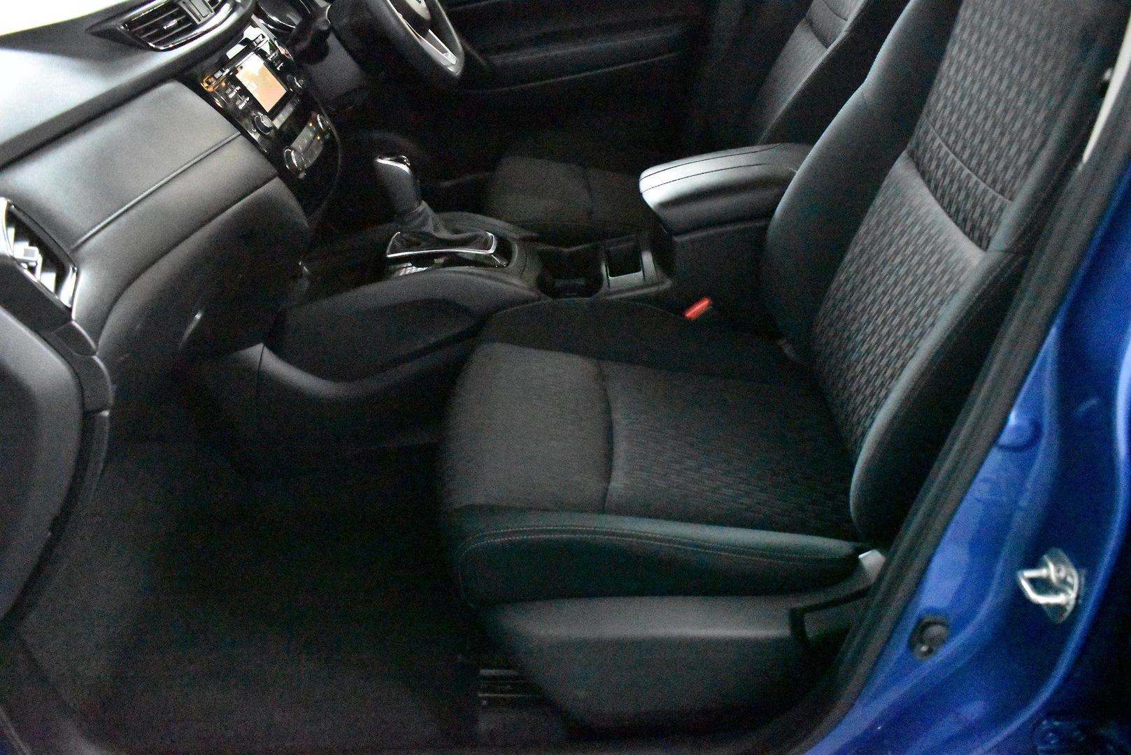 2019 Nissan X-TRAIL ST — photo 7
