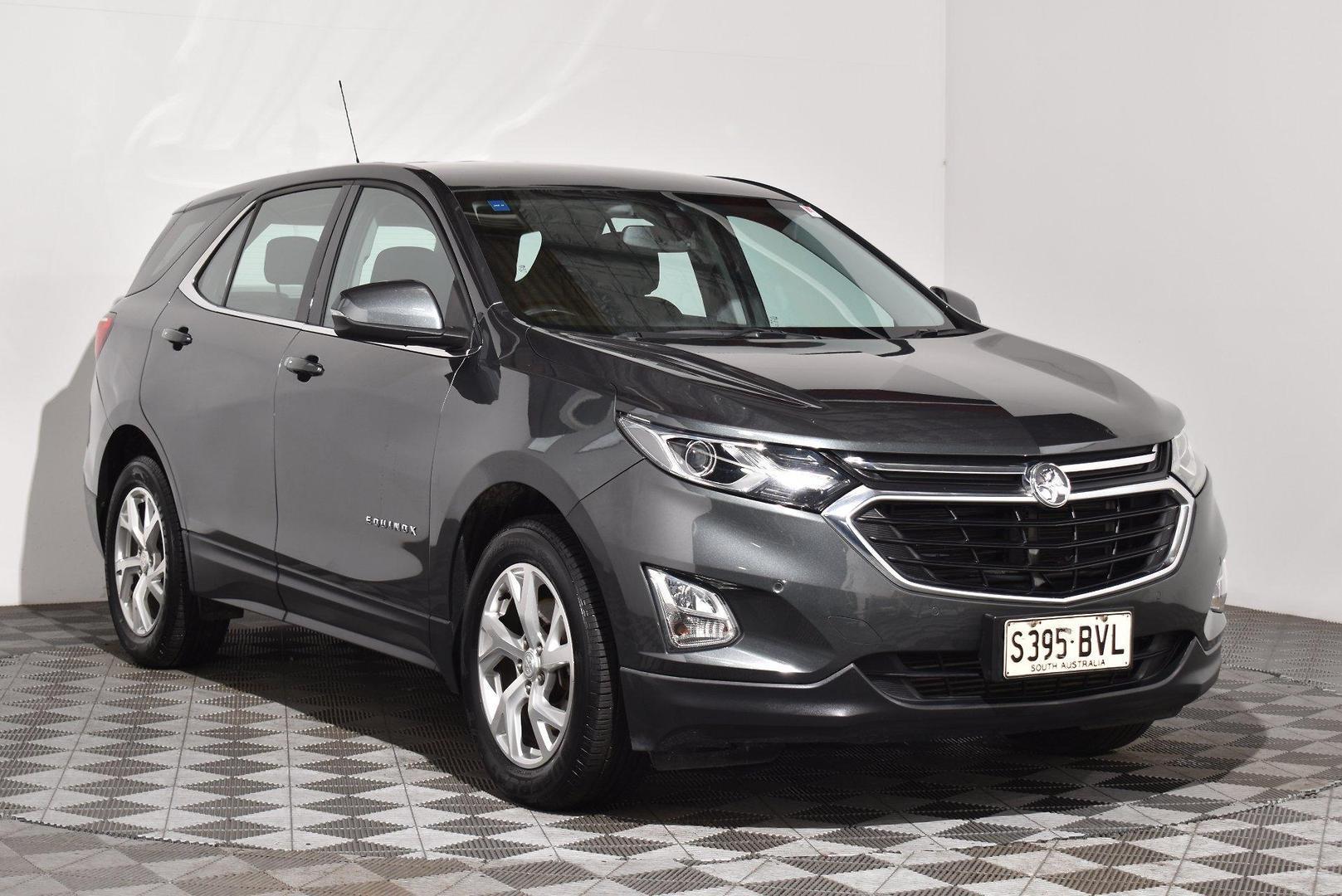 2017 Holden Equinox LT — photo 1