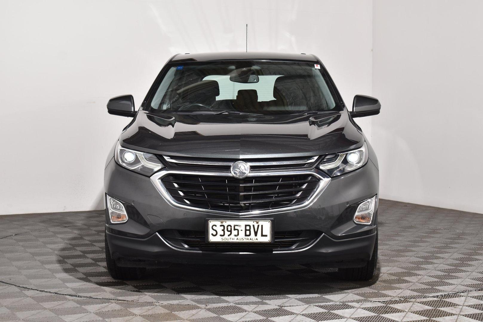2017 Holden Equinox LT — photo 3