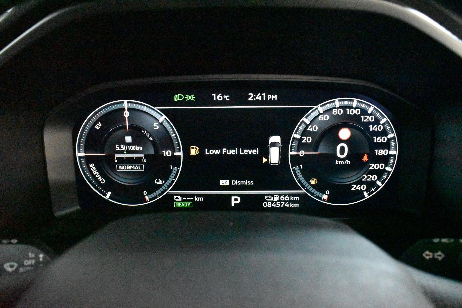 2023 Mitsubishi Outlander PHEV Exceed — photo 25