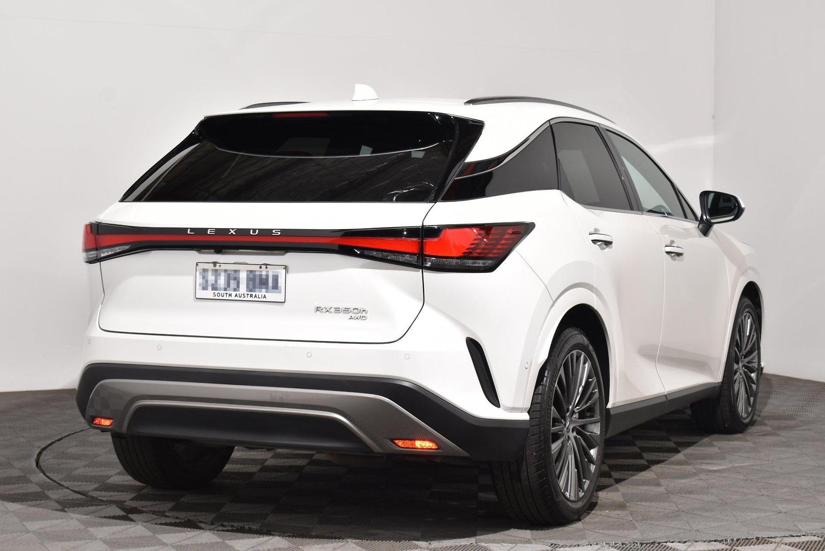 2023 Lexus RX RX350h Sports Luxury — photo 14