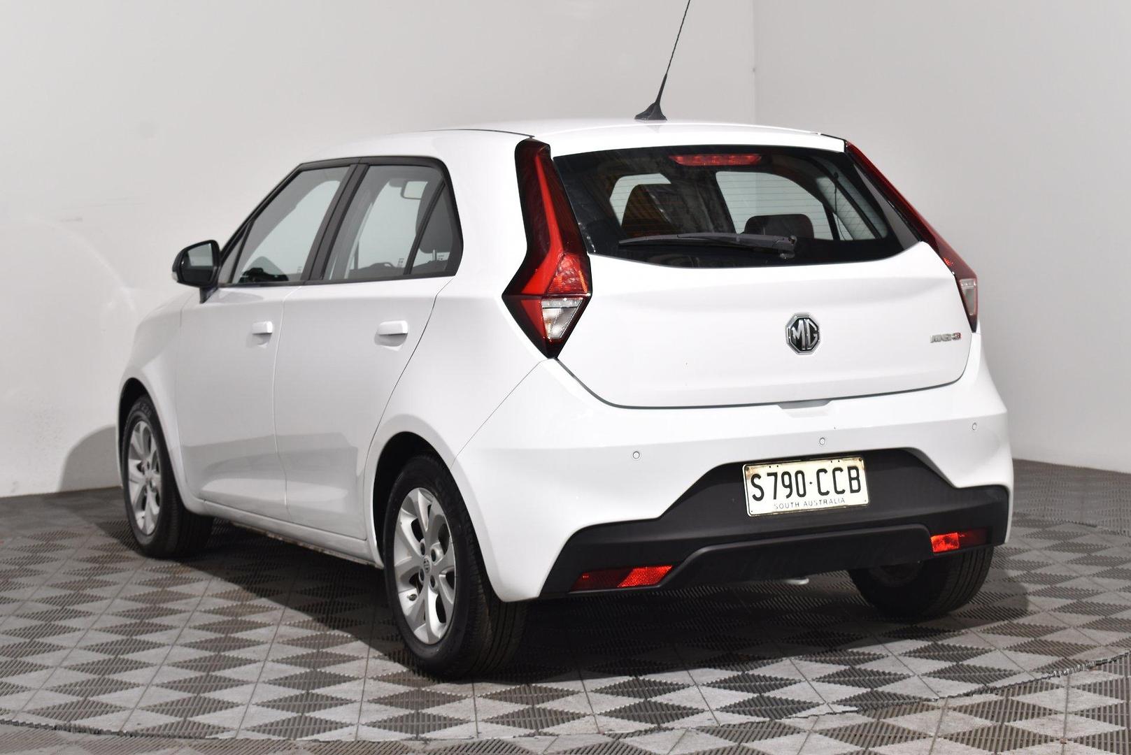 2019 MG MG3 Core — photo 14