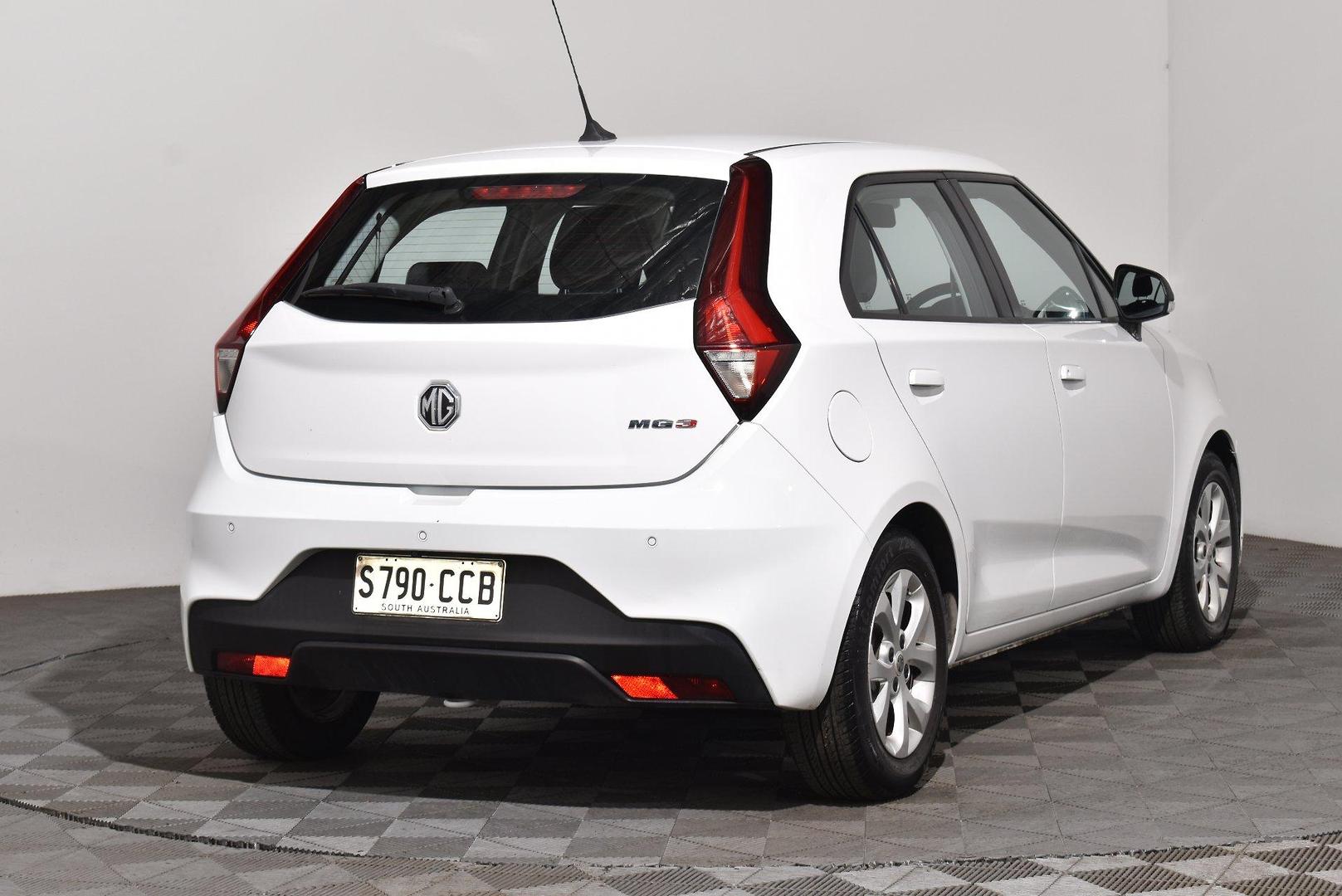 2019 MG MG3 Core — photo 2