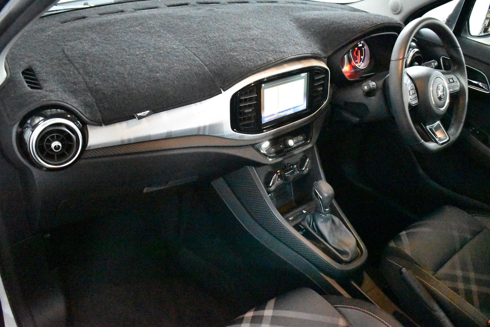 2019 MG MG3 Core — photo 6