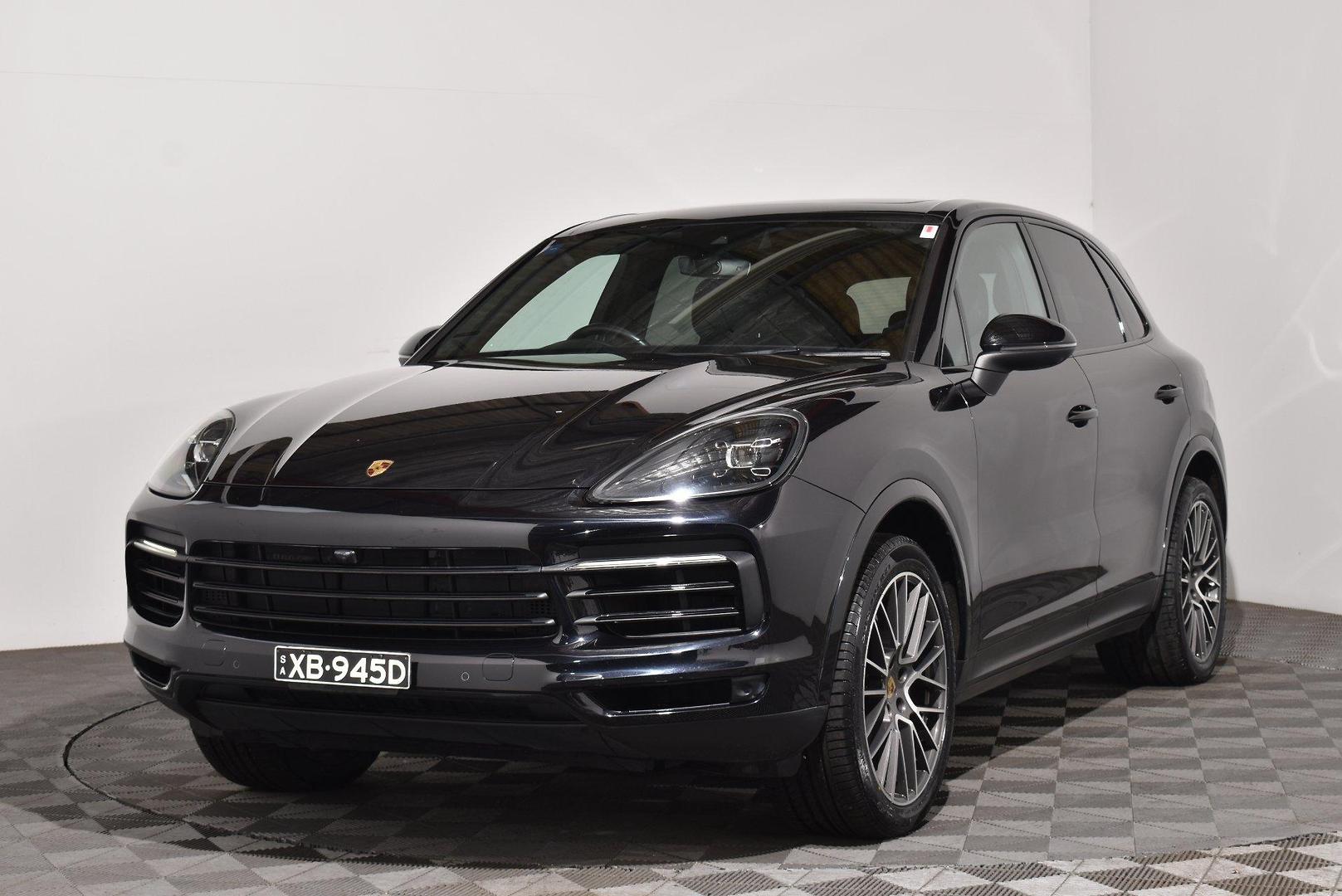 2020 Porsche Cayenne — photo 13