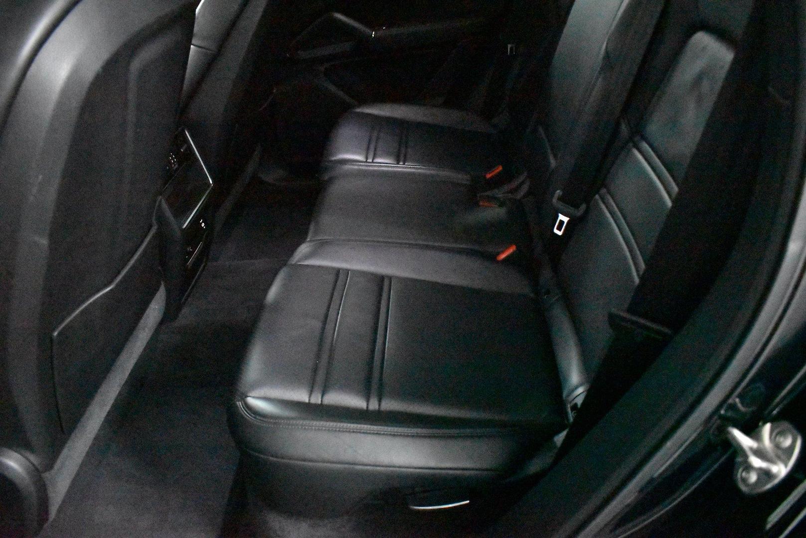 2020 Porsche Cayenne — photo 8