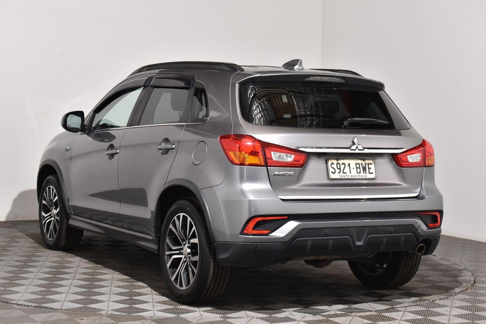 2018 Mitsubishi ASX LS ADAS — photo 2 of 26