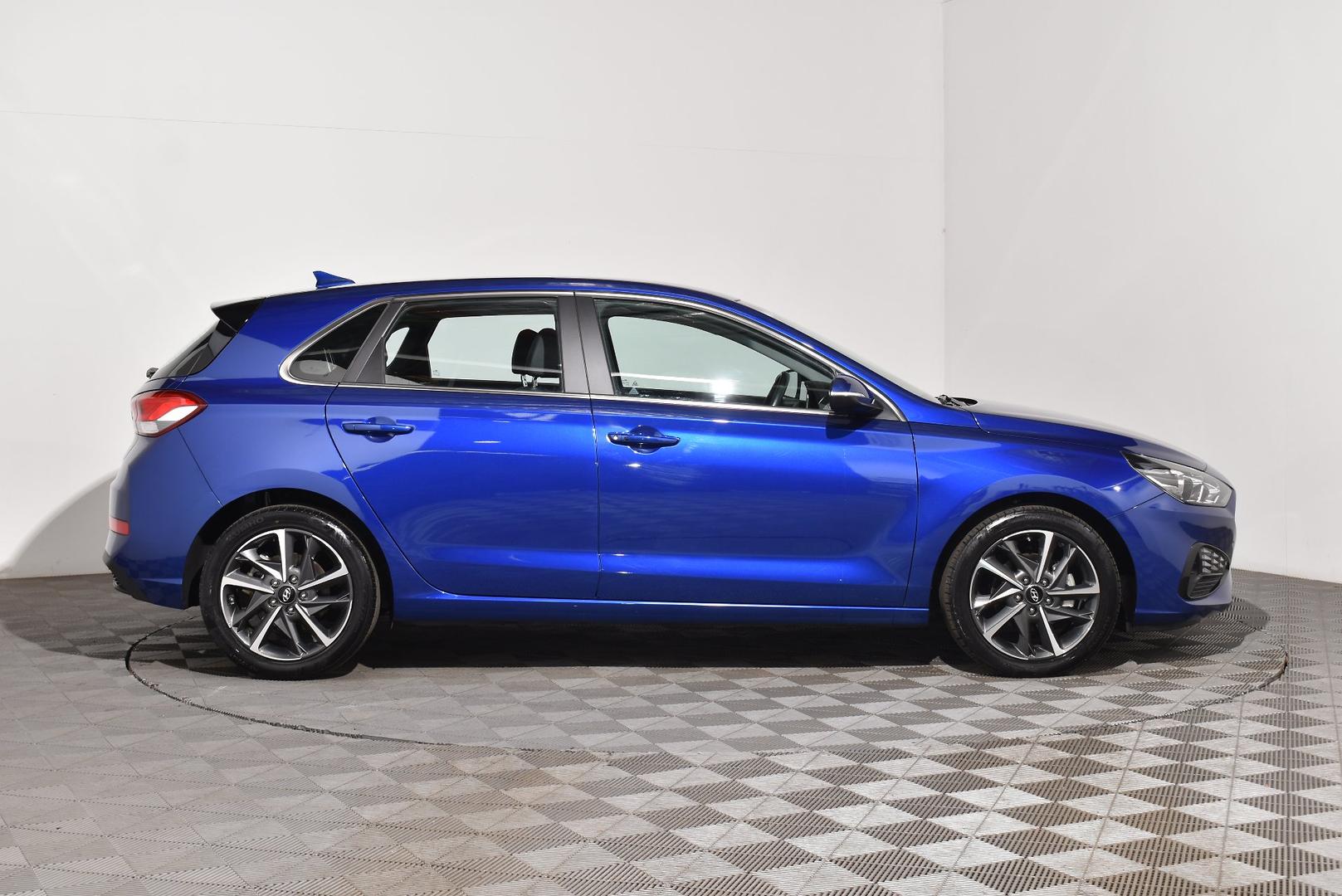 2022 Hyundai i30 Elite — photo 10